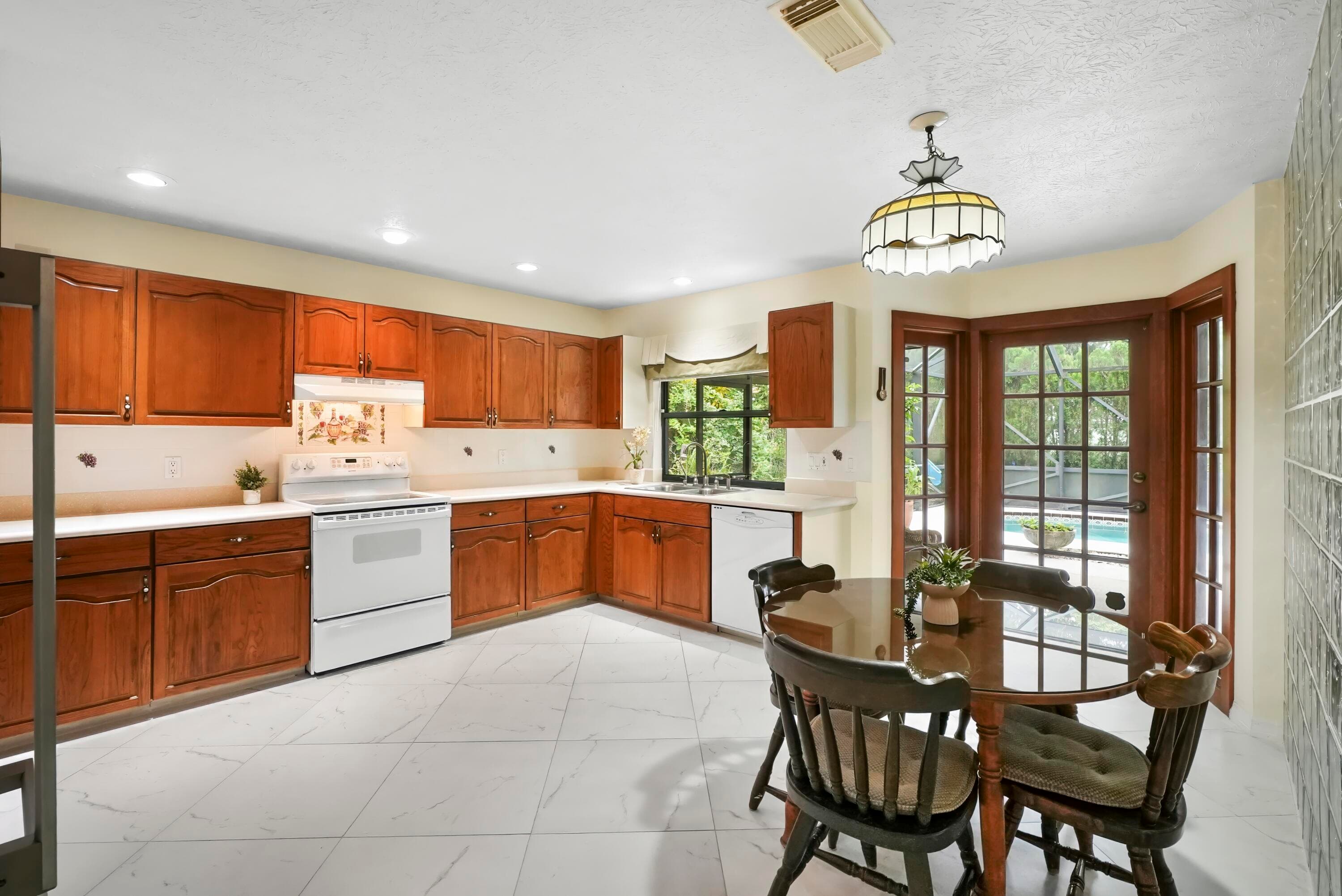 472 SE Majestic Terrace, Port St. Lucie, FL 34983 — photo 14 of 40