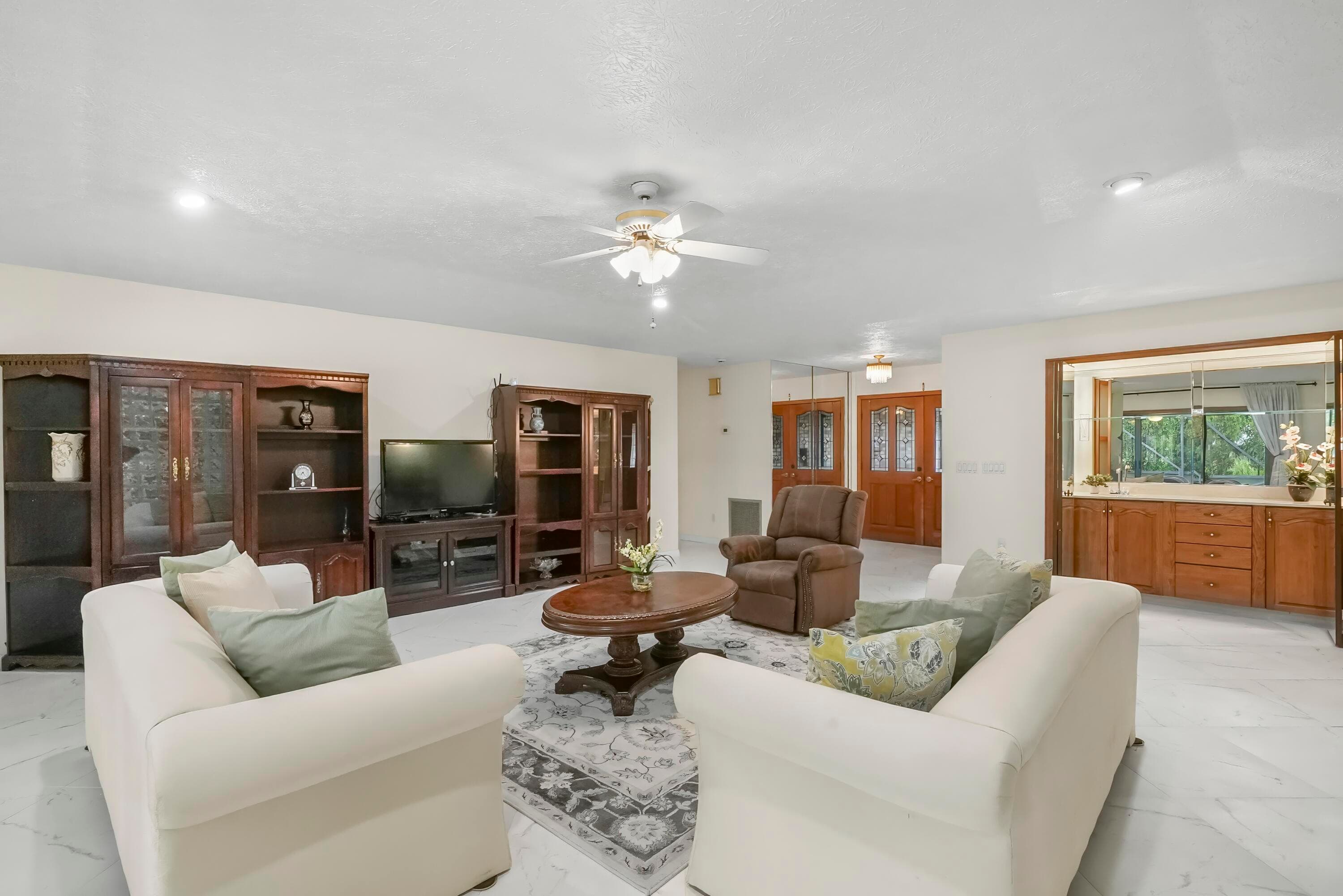 472 SE Majestic Terrace, Port St. Lucie, FL 34983 — photo 7 of 40
