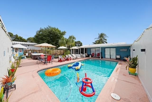 1913 Thomas Street, Hollywood, FL 33020 — photo 16 of 25
