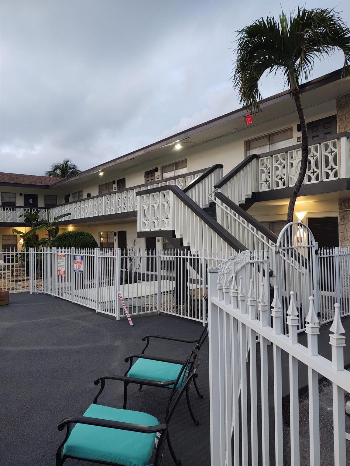 901 NE 16th Avenue 8, Fort Lauderdale, FL 33304 — photo 4 of 18