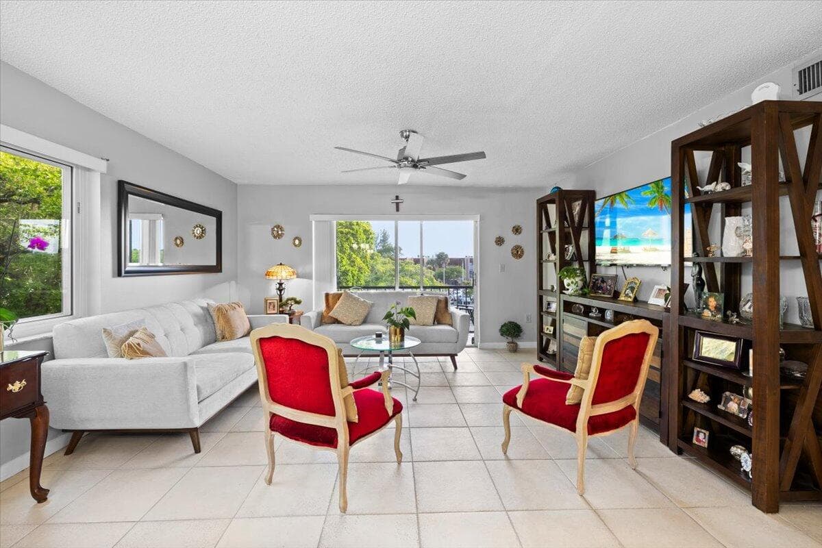 8280 SW 24th Street 7302, North Lauderdale, FL 33068 — photo 7 of 21