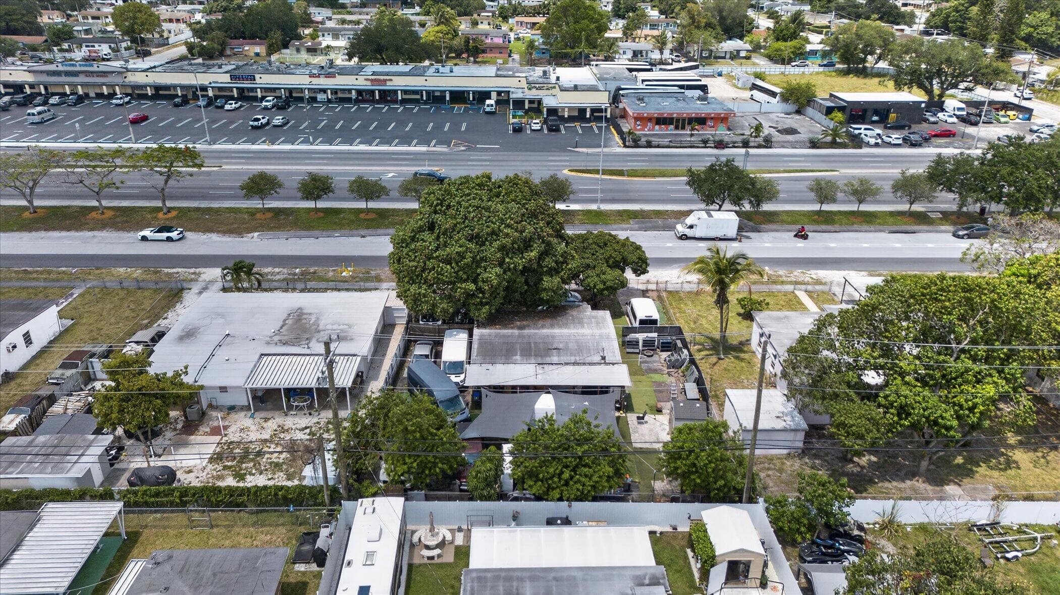 16201 NW 27th Avenue NW 16201, Opa-Locka, FL 33054 — photo 25 of 28