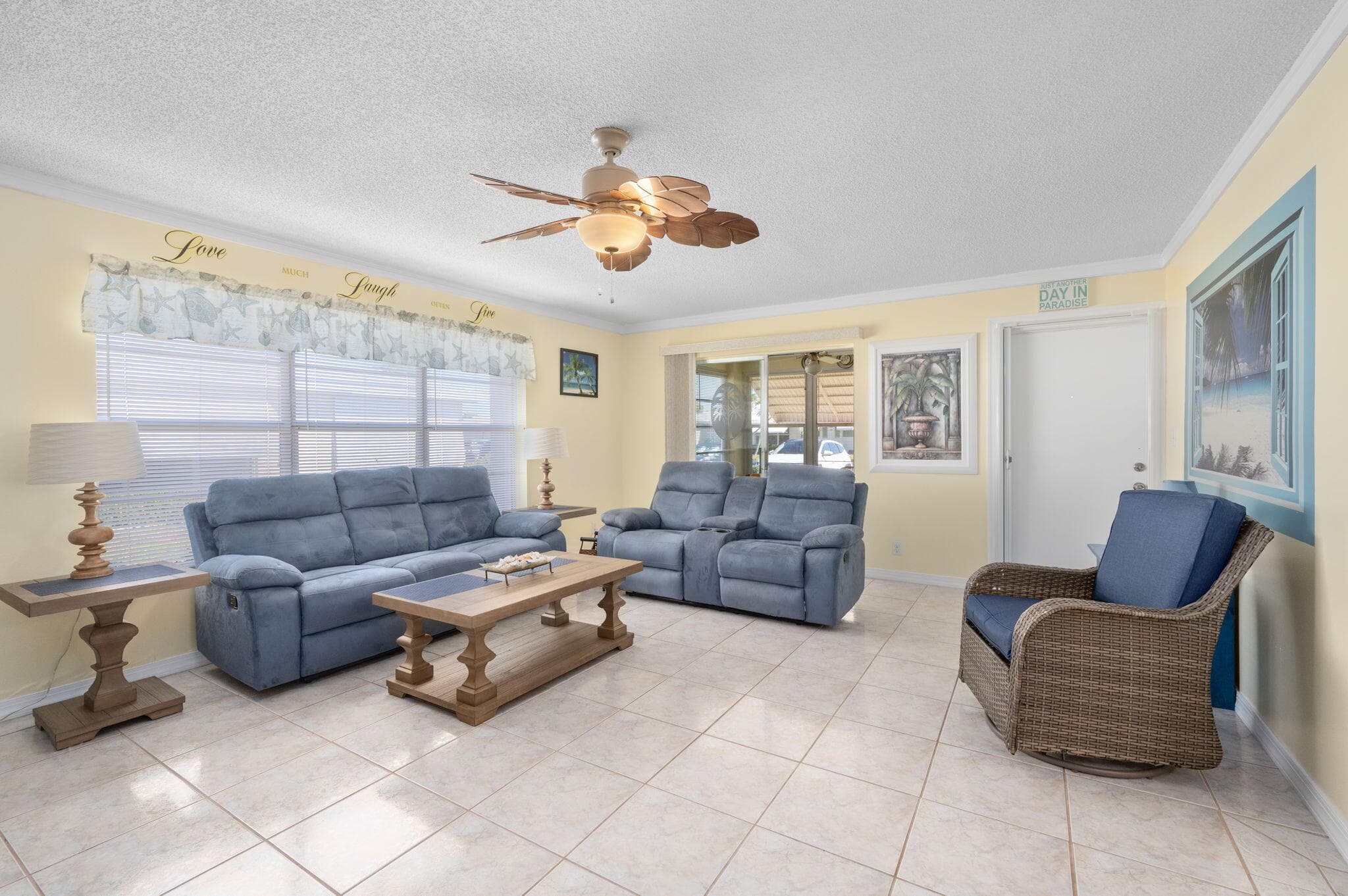 109 Lakes End Drive D, Fort Pierce, FL 34982 — photo 4 of 19