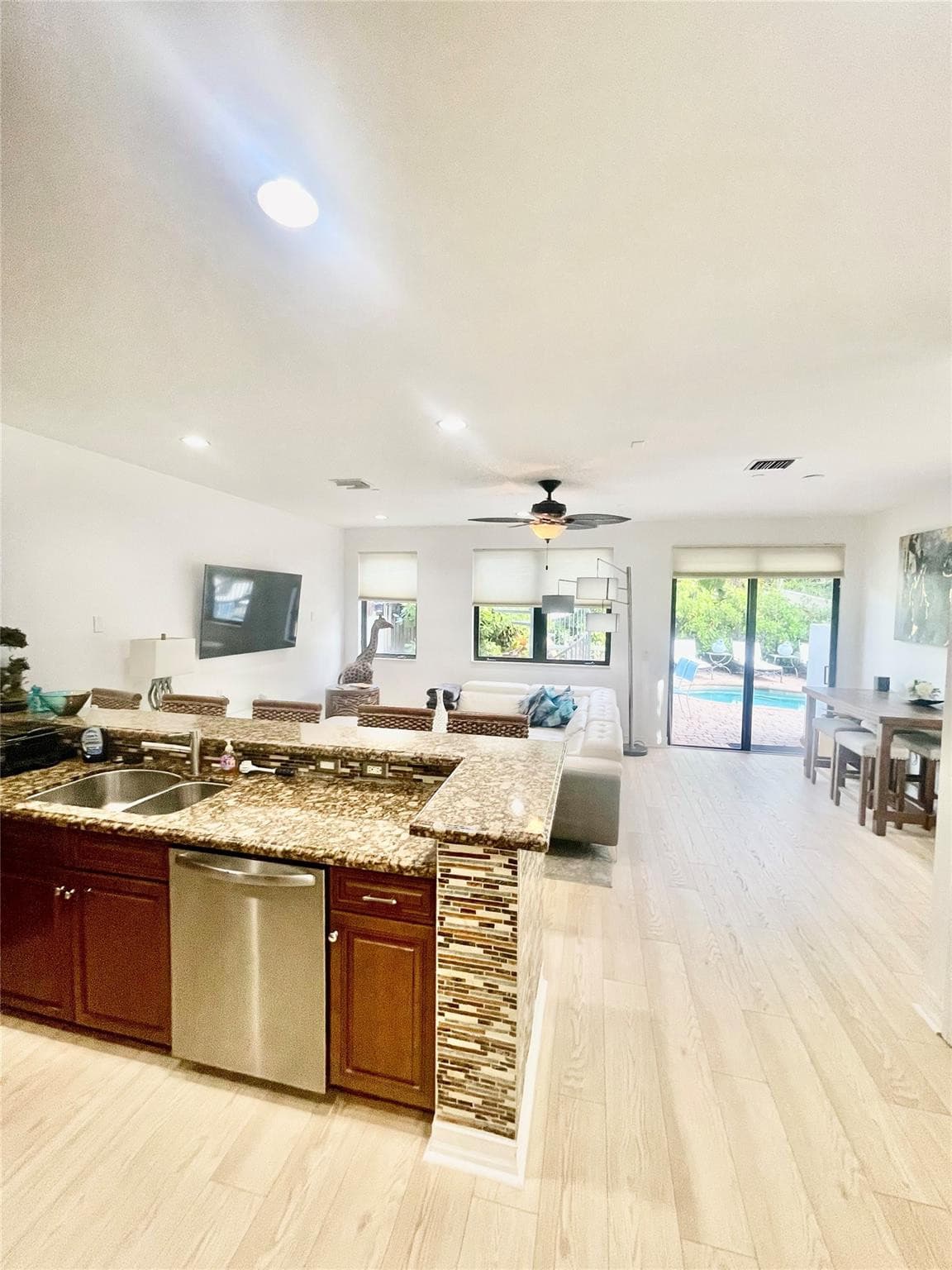 540 NE 17th Avenue, Fort Lauderdale, FL 33301 — photo 44 of 65