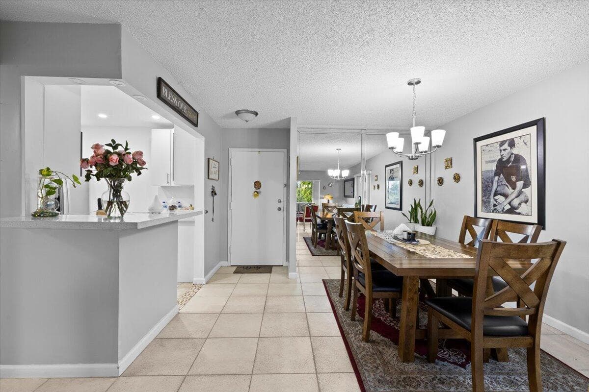 8280 SW 24th Street 7302, North Lauderdale, FL 33068 — photo 1 of 21