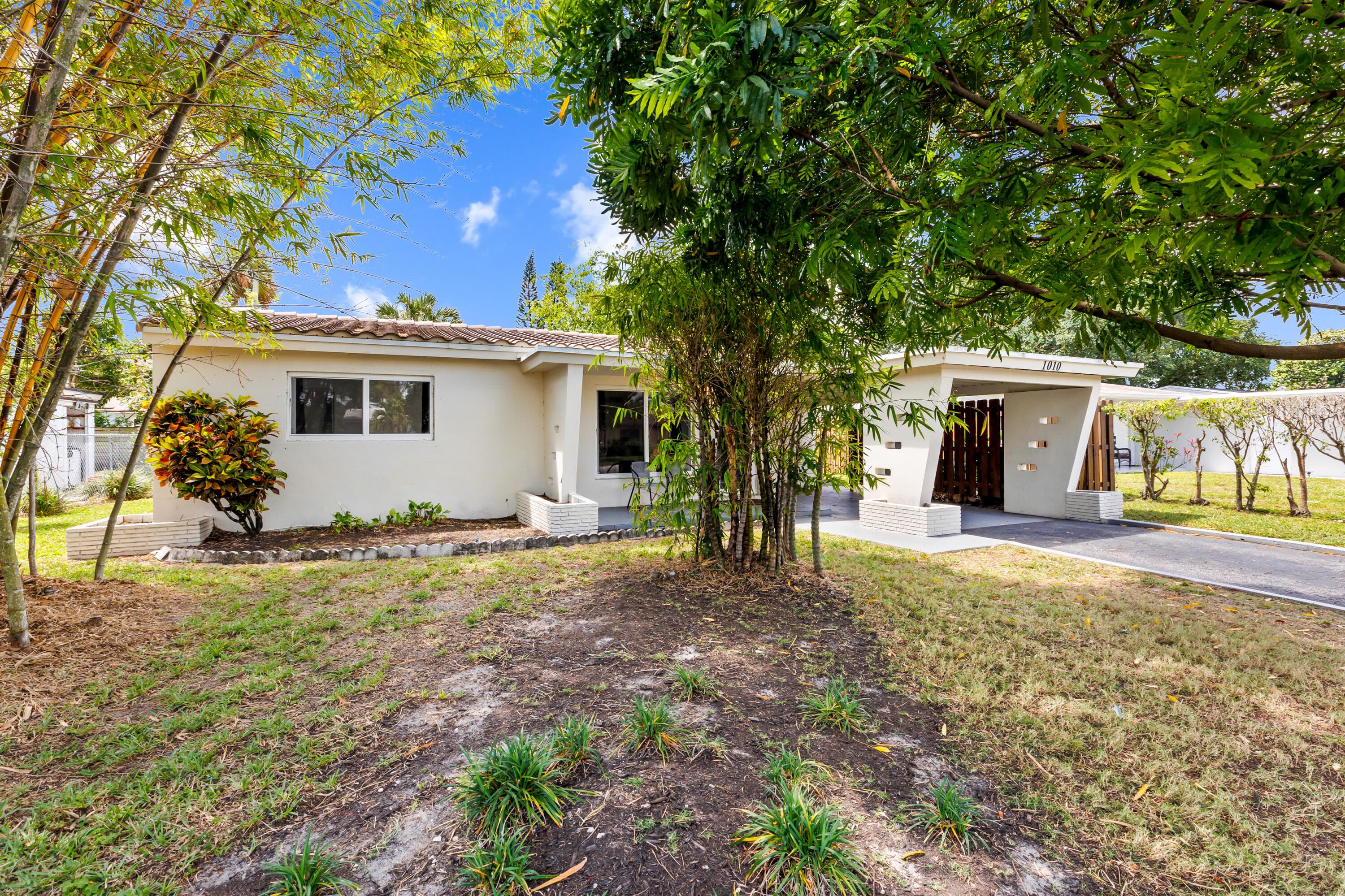 1010 SW 32nd Street, Fort Lauderdale, FL 33315 — photo 32 of 36