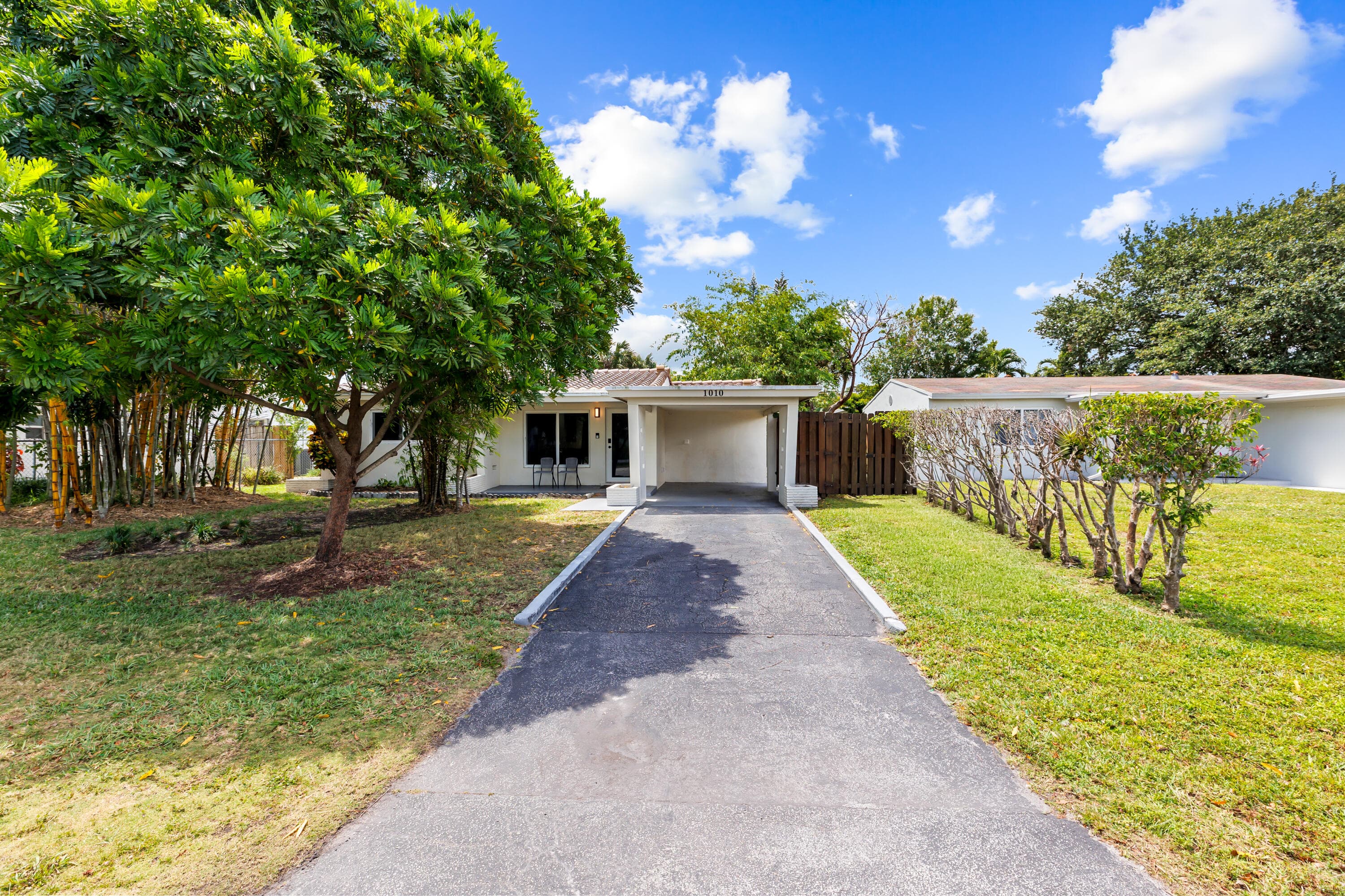 1010 SW 32nd Street, Fort Lauderdale, FL 33315 — photo 31 of 36