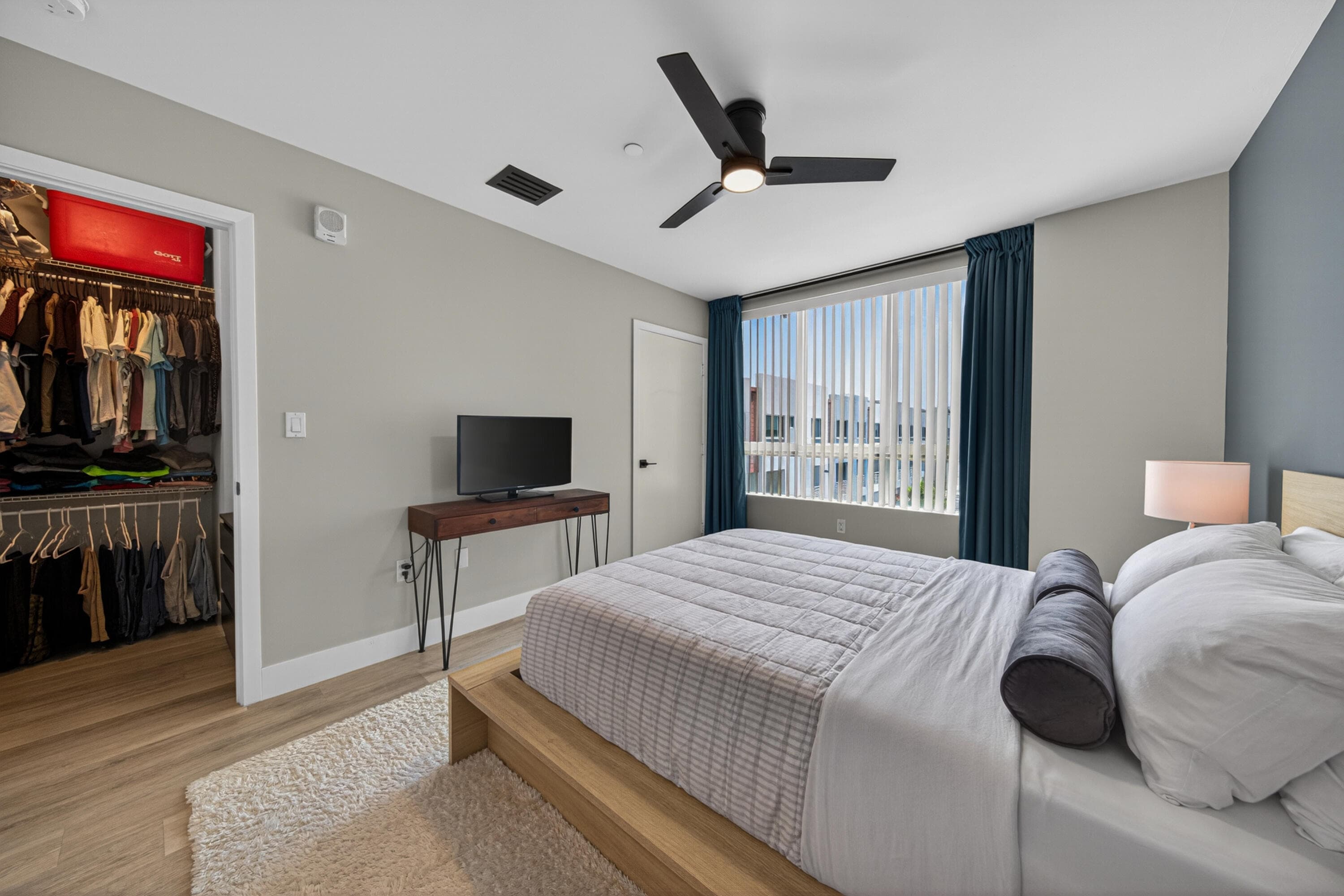 2535 NE 193rd Street 3203, Miami, FL 33180 — photo 35 of 51
