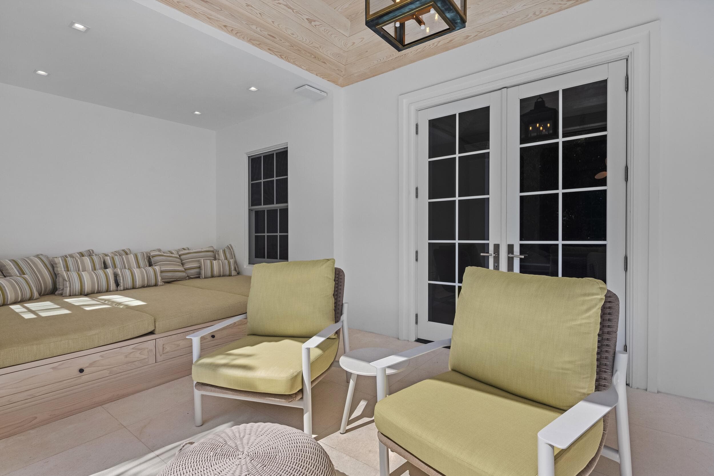 991 N Lake Way, Palm Beach, FL 33480 — photo 64 of 87