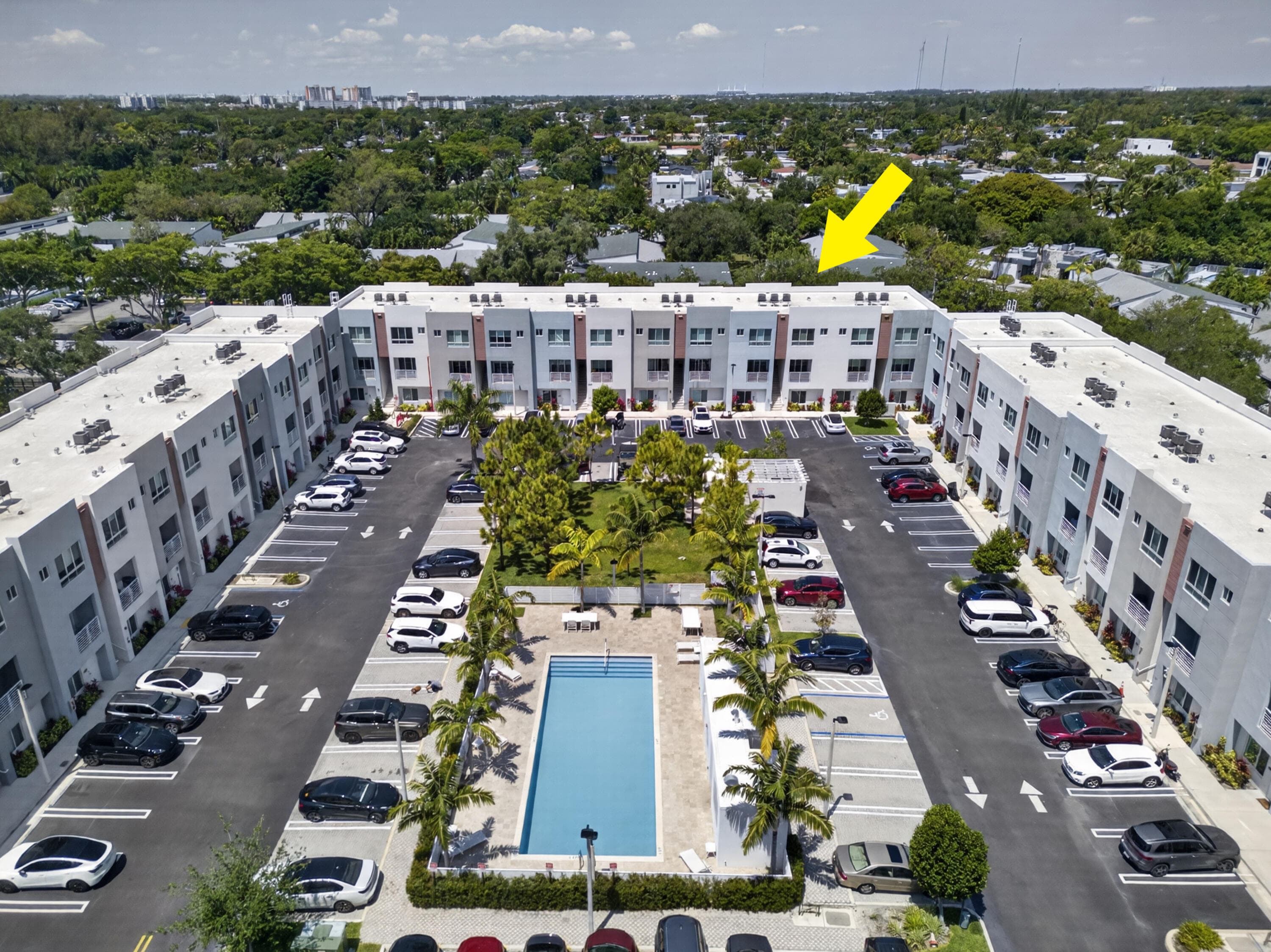 2535 NE 193rd Street 3203, Miami, FL 33180 — photo 47 of 51