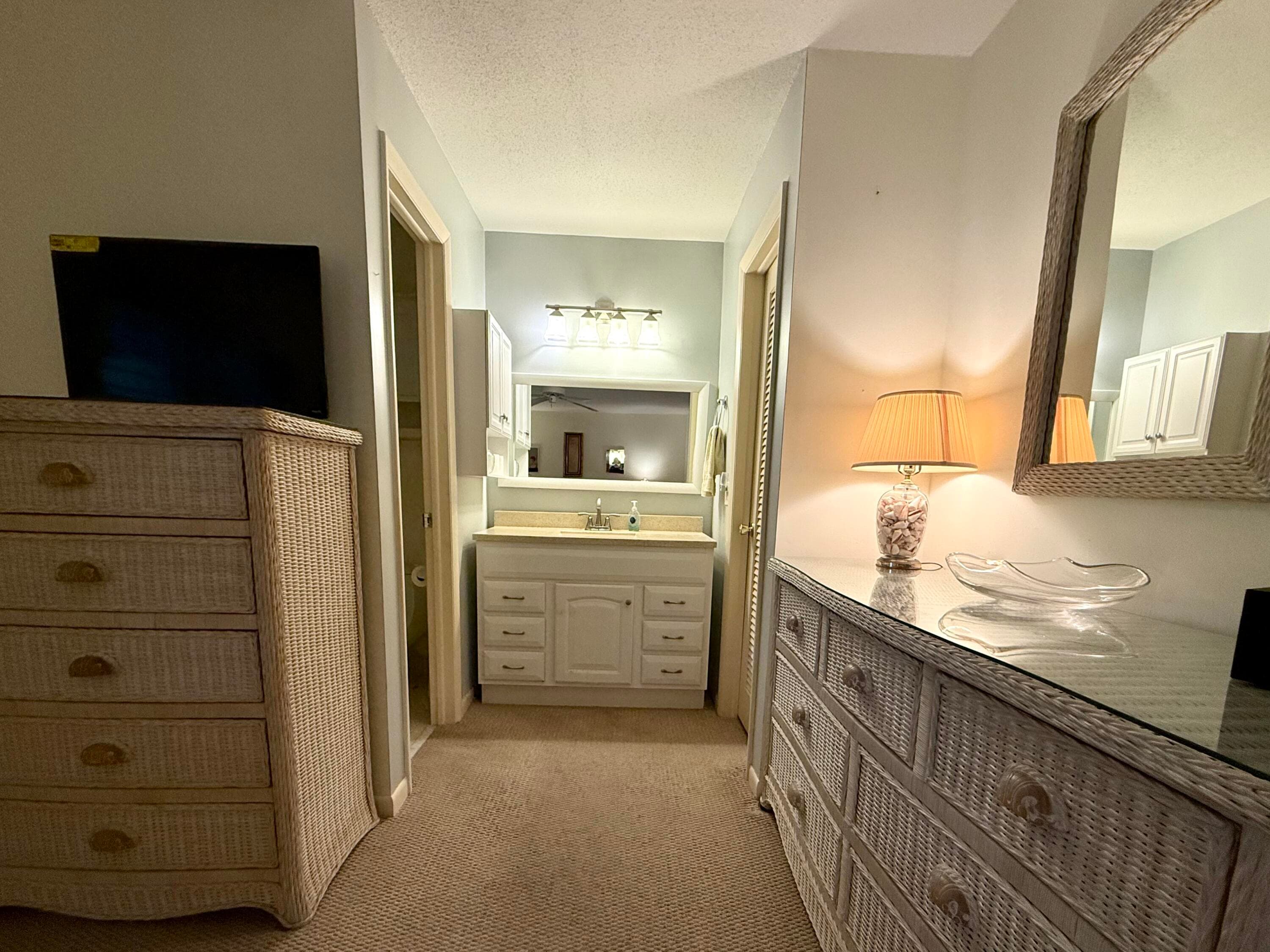 215 South Boulevard C, Boynton Beach, FL 33435 — photo 19 of 35