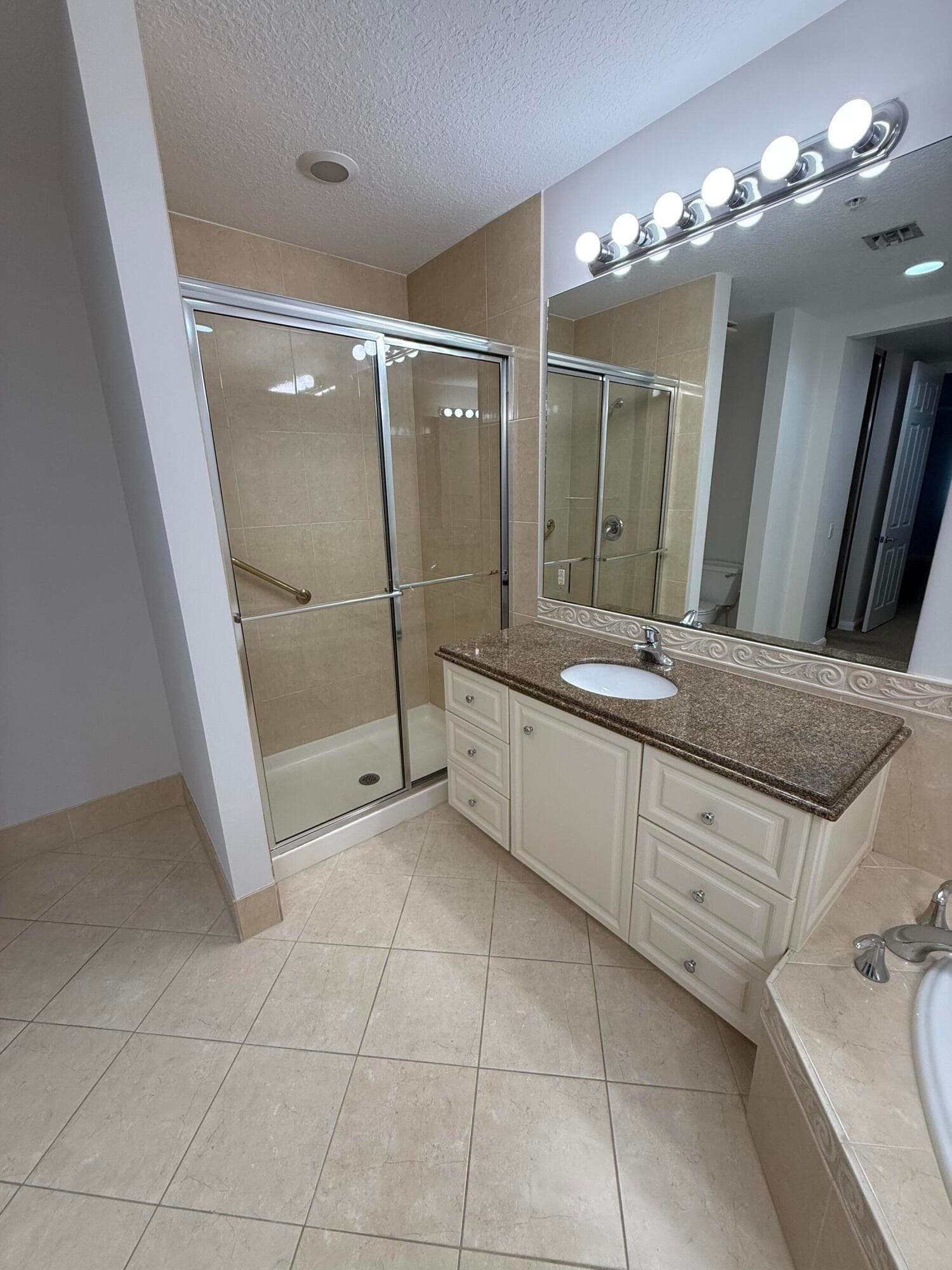 20 Harbour Isle Drive W Ph01, Fort Pierce, FL 34949 — photo 9 of 18