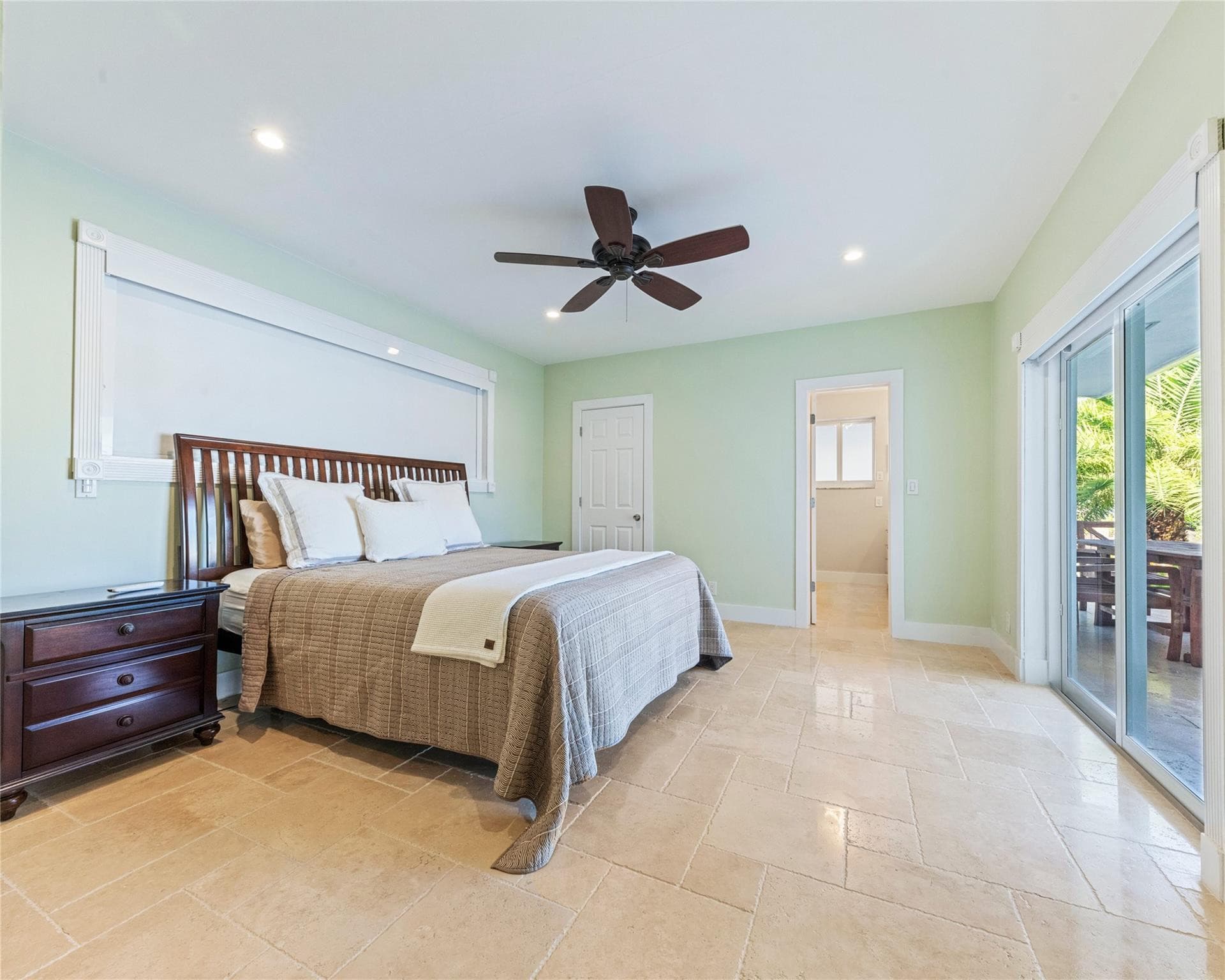 6251 NE 20th Terrace, Fort Lauderdale, FL 33308 — photo 31 of 77