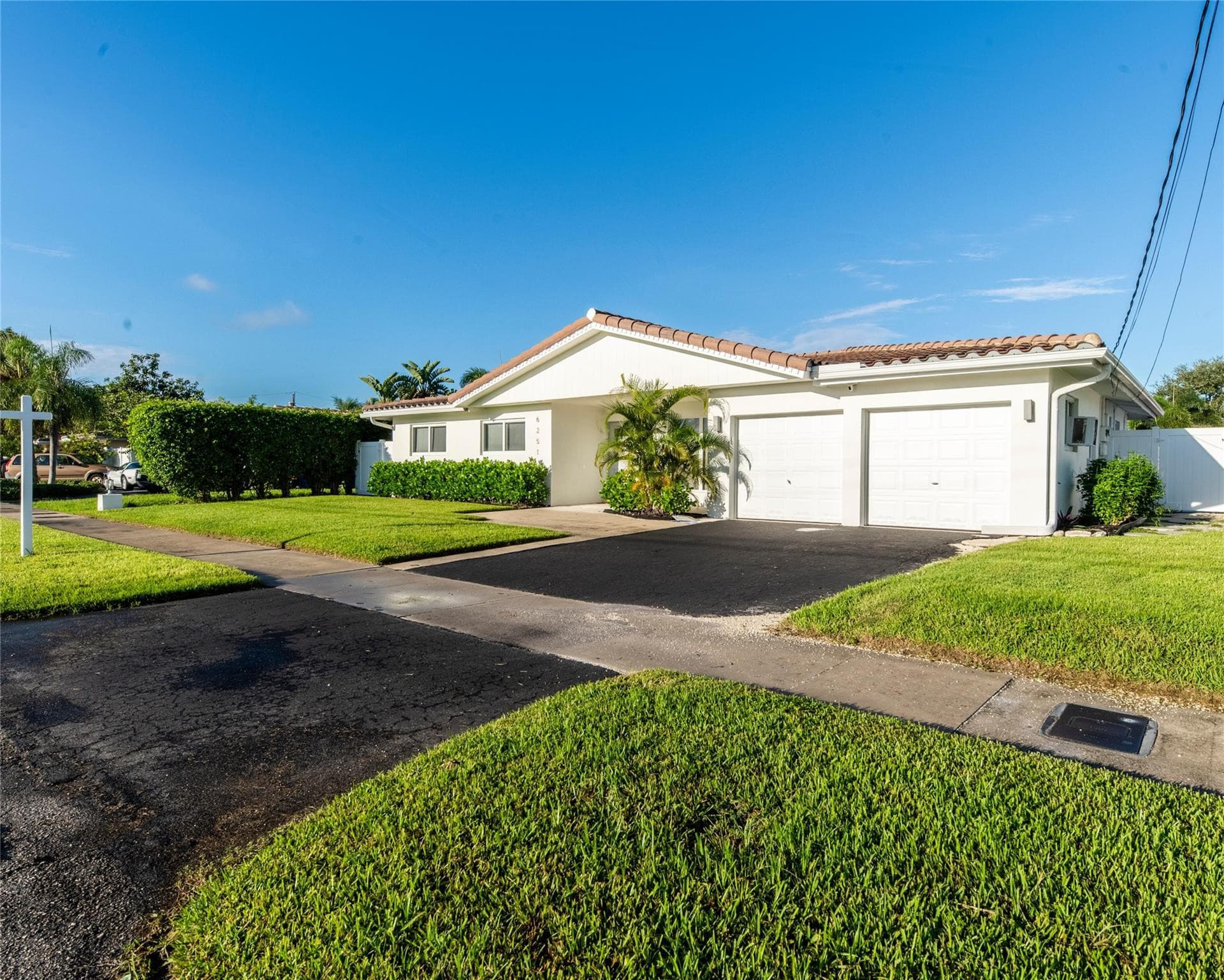 6251 NE 20th Terrace, Fort Lauderdale, FL 33308 — photo 7 of 77