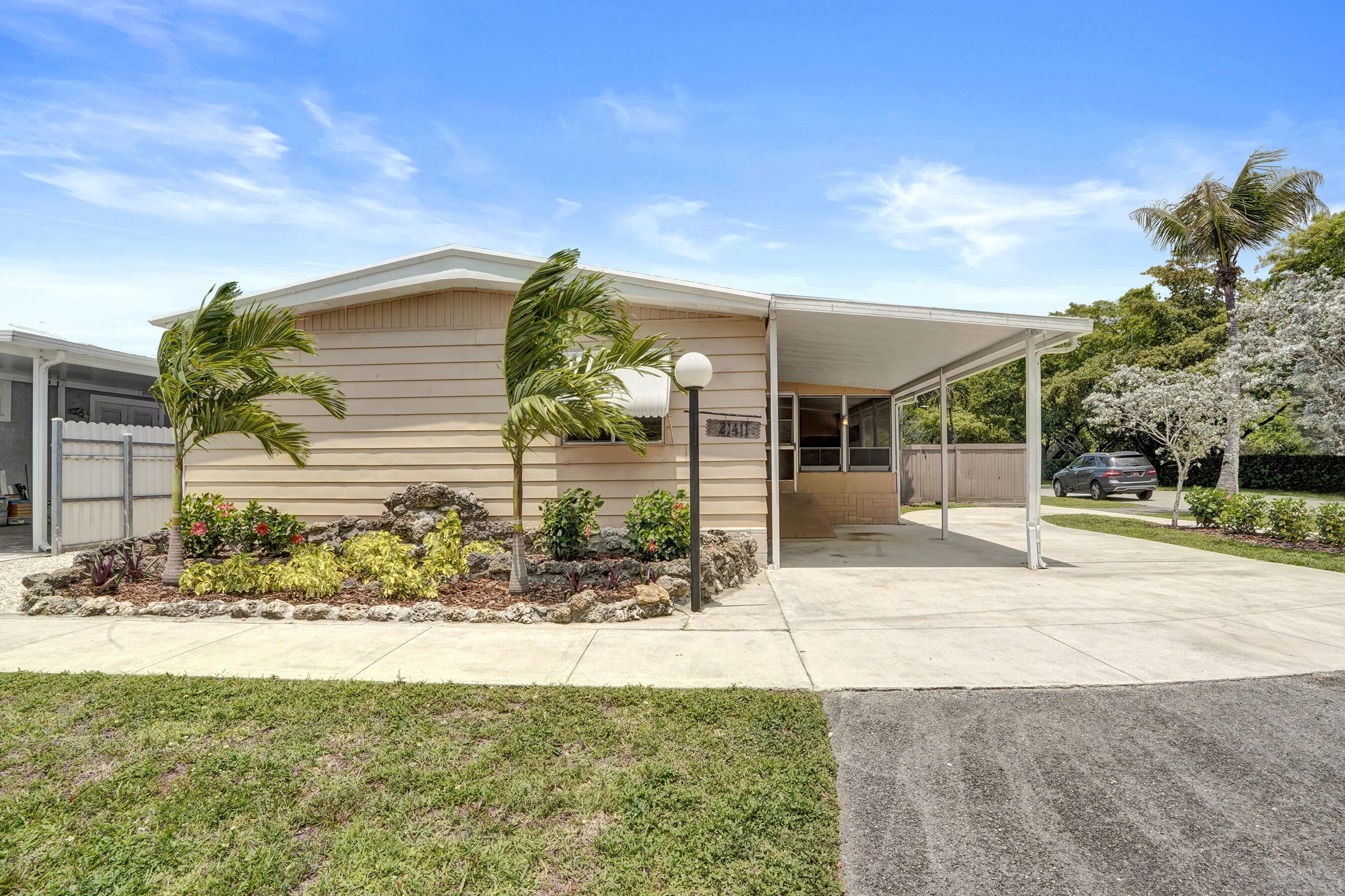 21411 NW 3rd Street, Pembroke Pines, FL 33029 — photo 3 of 52
