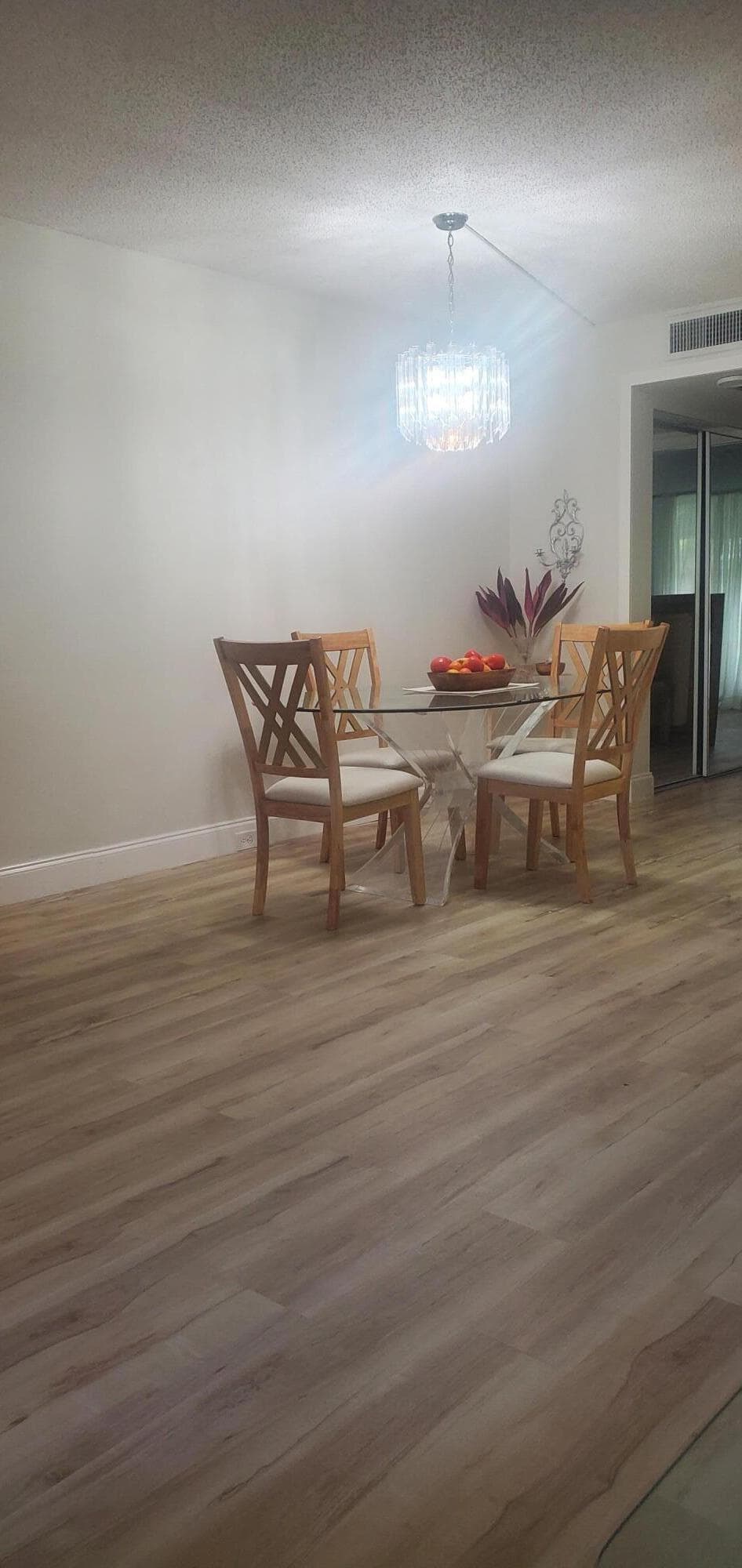 390 Fanshaw J, Boca Raton, FL 33434 — photo 7 of 21