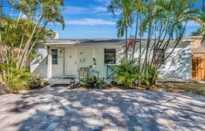 3024 Clyde Road, West Palm Beach, FL 33405 — photo 1 of 15