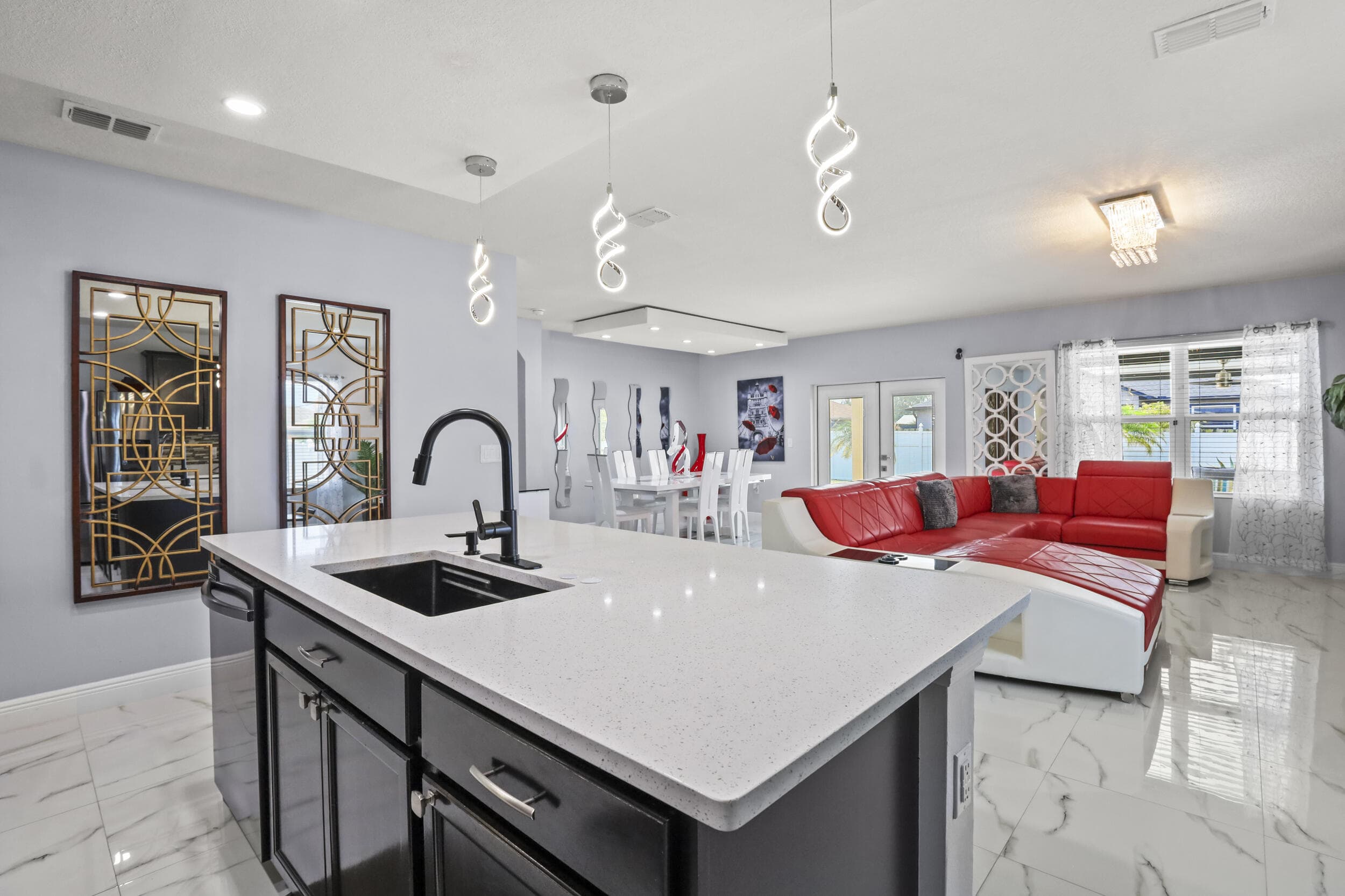 275 SW Tulip Boulevard, Port St. Lucie, FL 34953 — photo 8 of 33