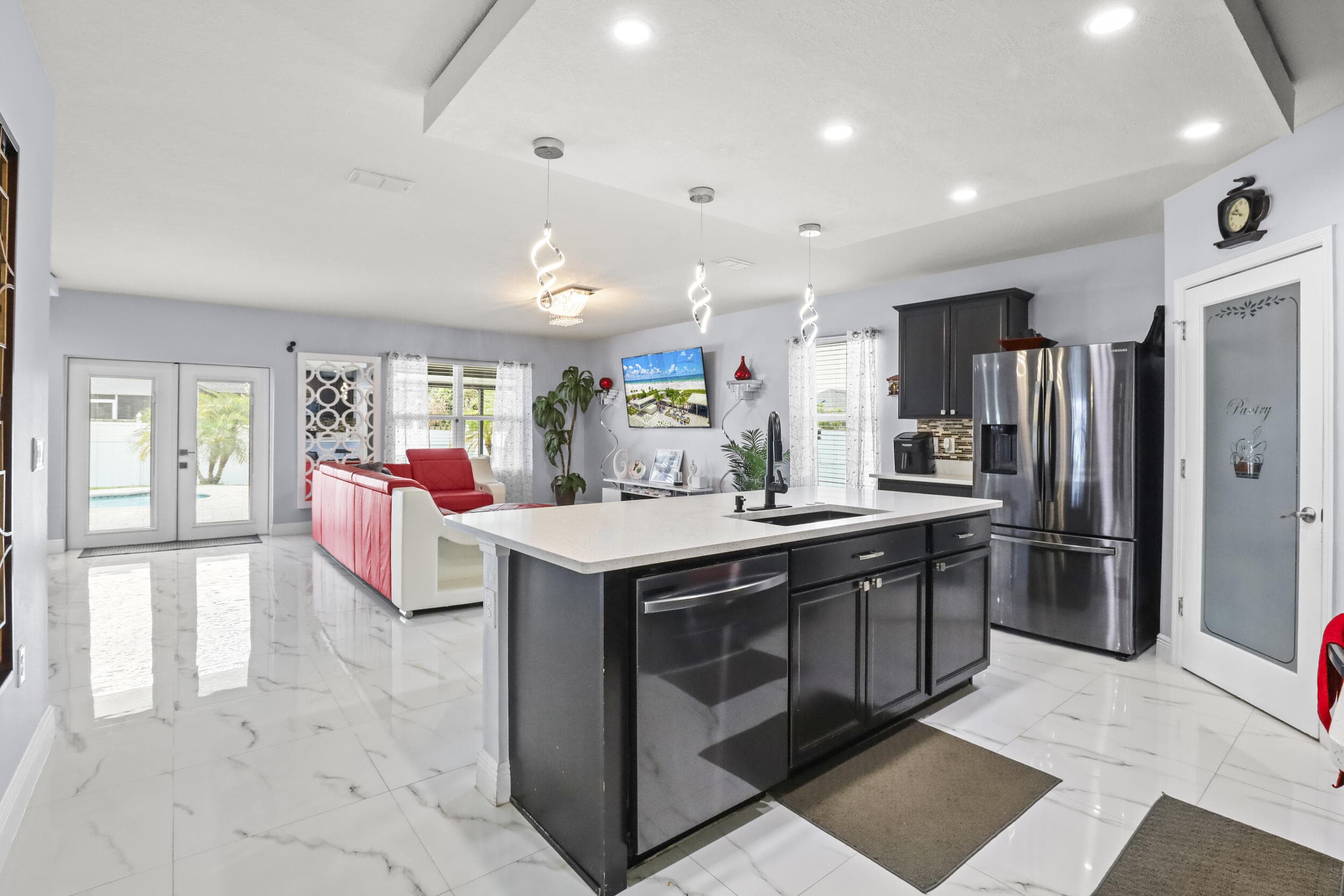 275 SW Tulip Boulevard, Port St. Lucie, FL 34953 — photo 11 of 33