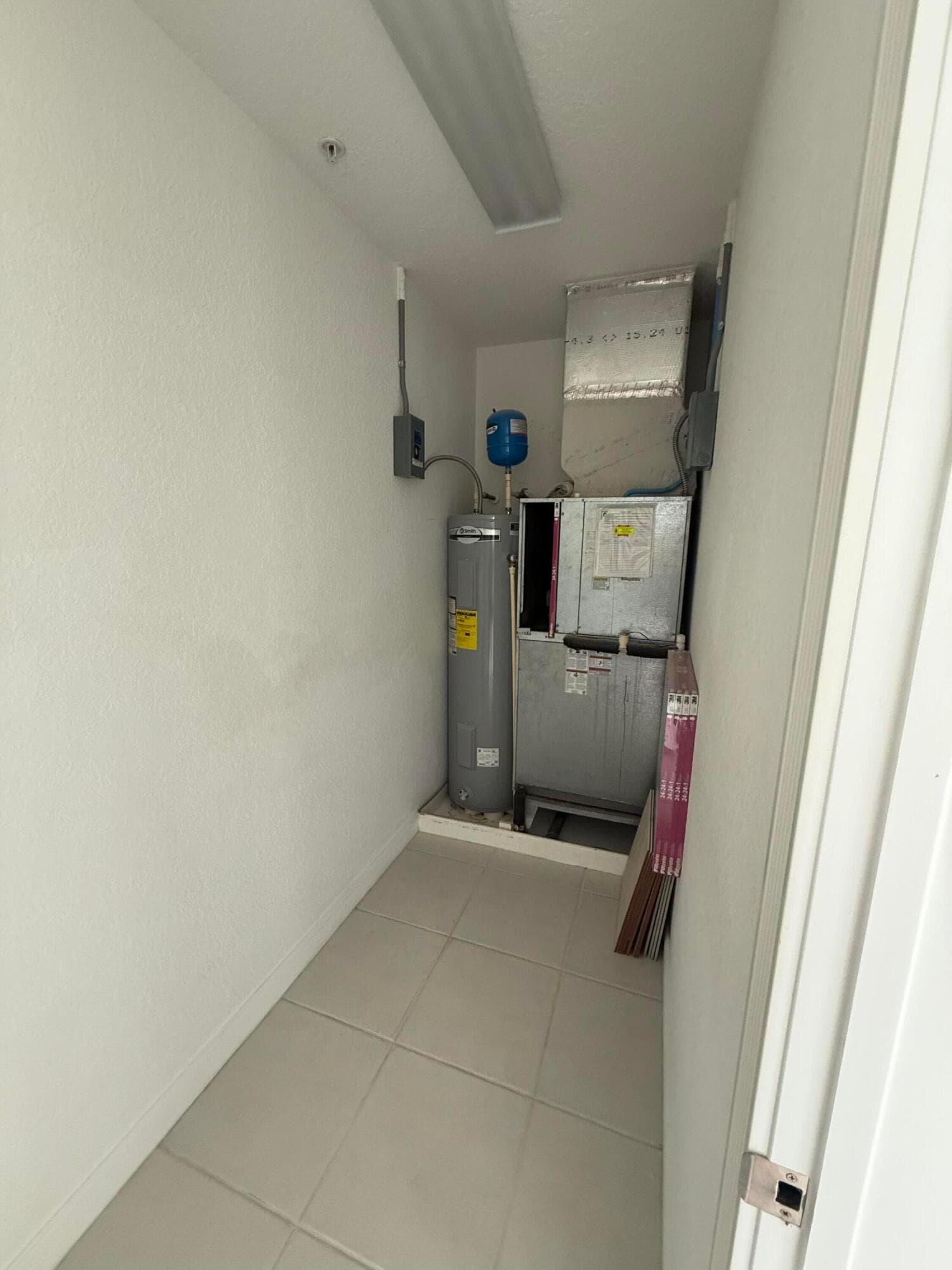4 Harbour Isle Drive E Unit 204, Fort Pierce, FL 34949 — photo 28 of 32