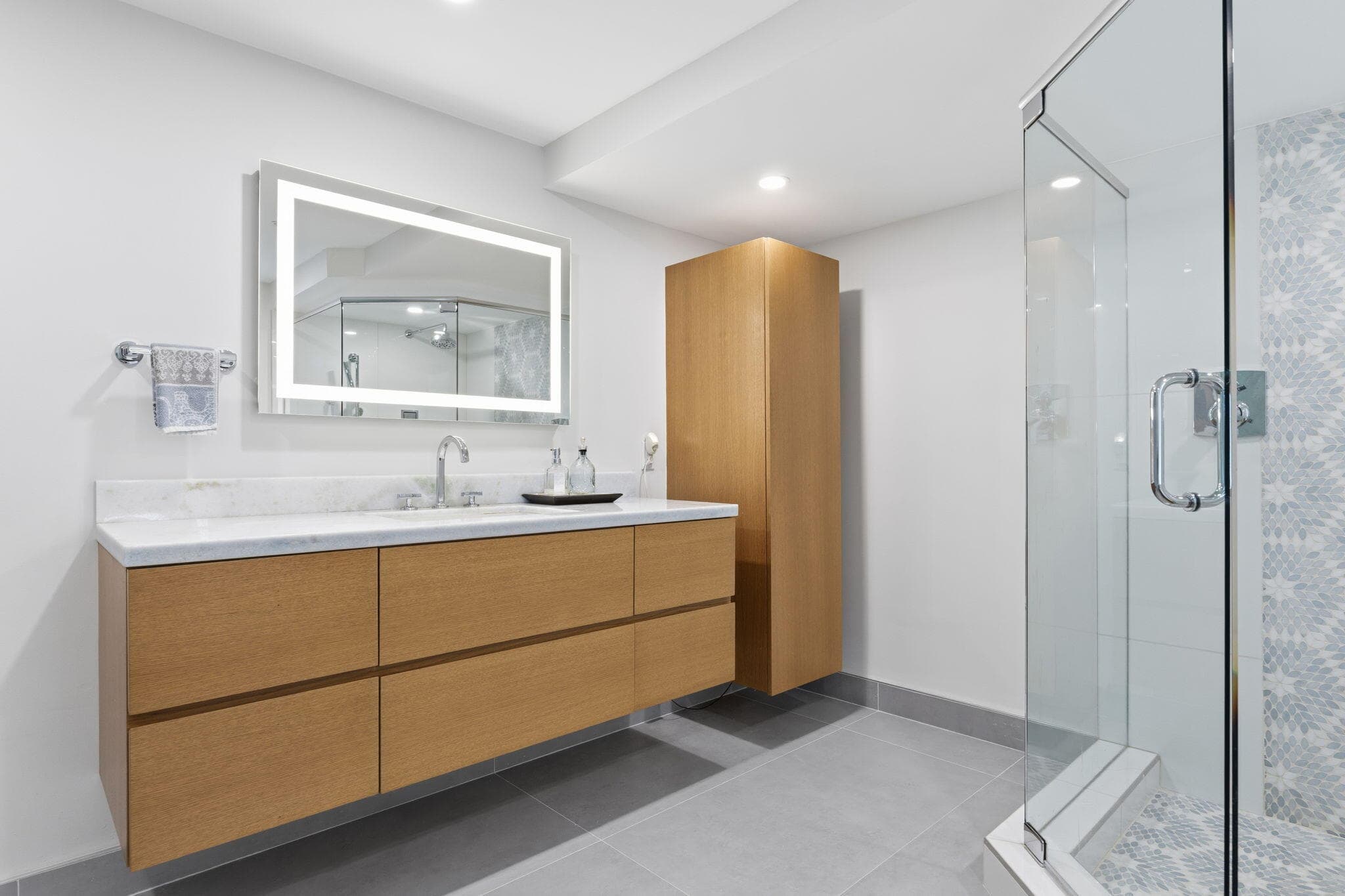209 N Birch Road 1002, Fort Lauderdale, FL 33304 — photo 32 of 59
