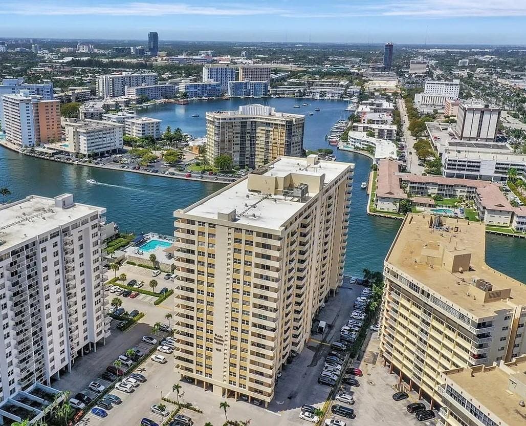 1833 S Ocean Drive 1209, Hallandale Beach, FL 33009 — photo 1 of 8