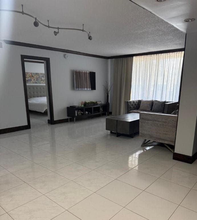 1833 S Ocean Drive 1209, Hallandale Beach, FL 33009 — photo 4 of 8