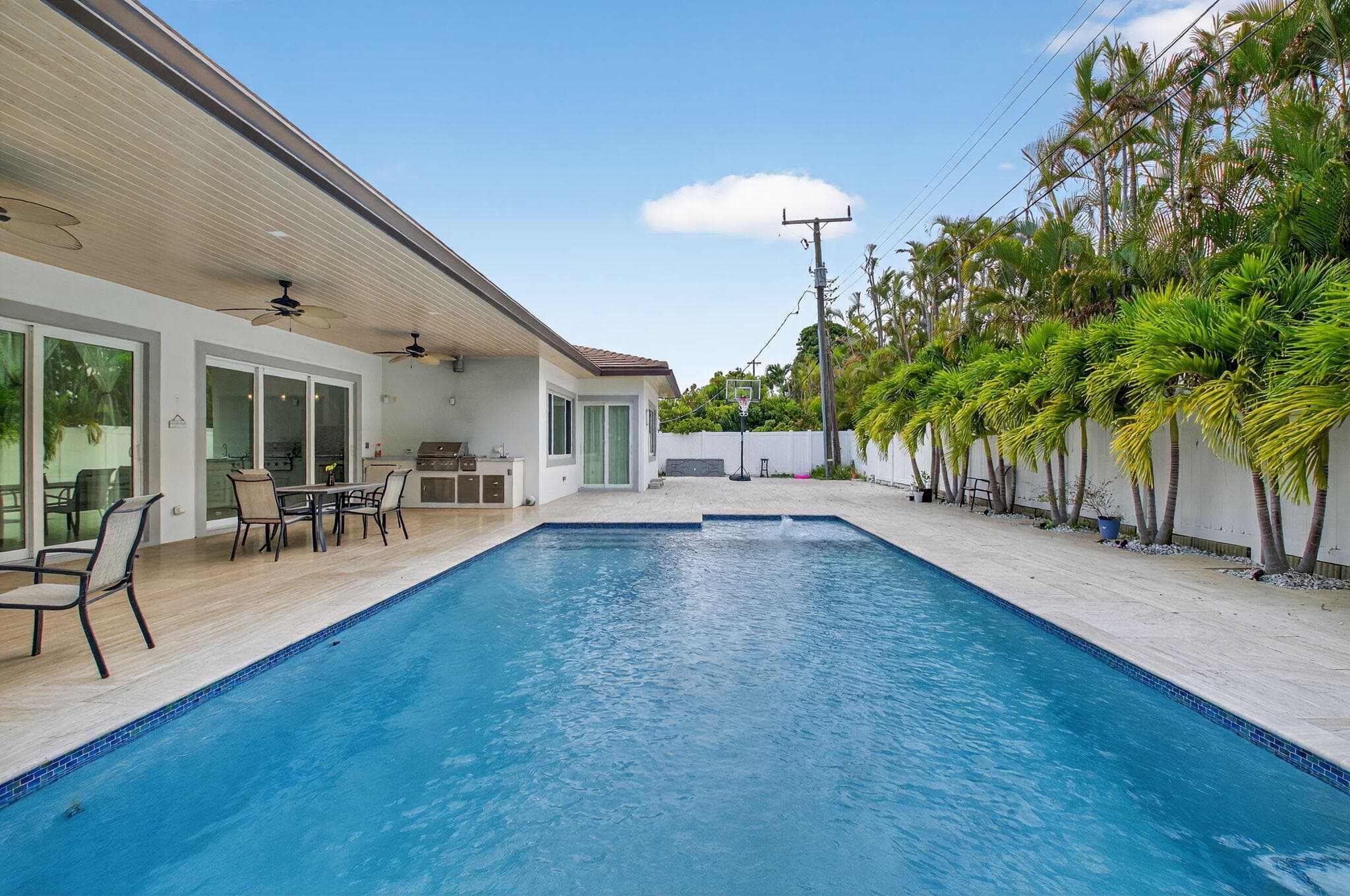 711 NE 6th Street, Boca Raton, FL 33432 — photo 3 of 49