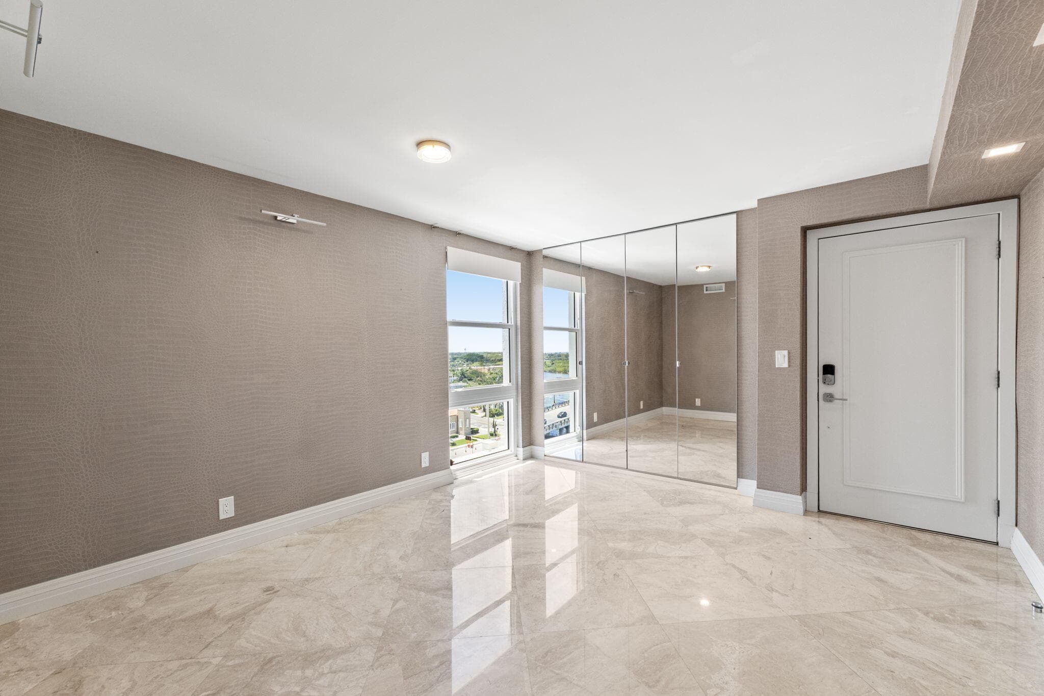 3901 S Flagler Drive 1002, West Palm Beach, FL 33405 — photo 25 of 40