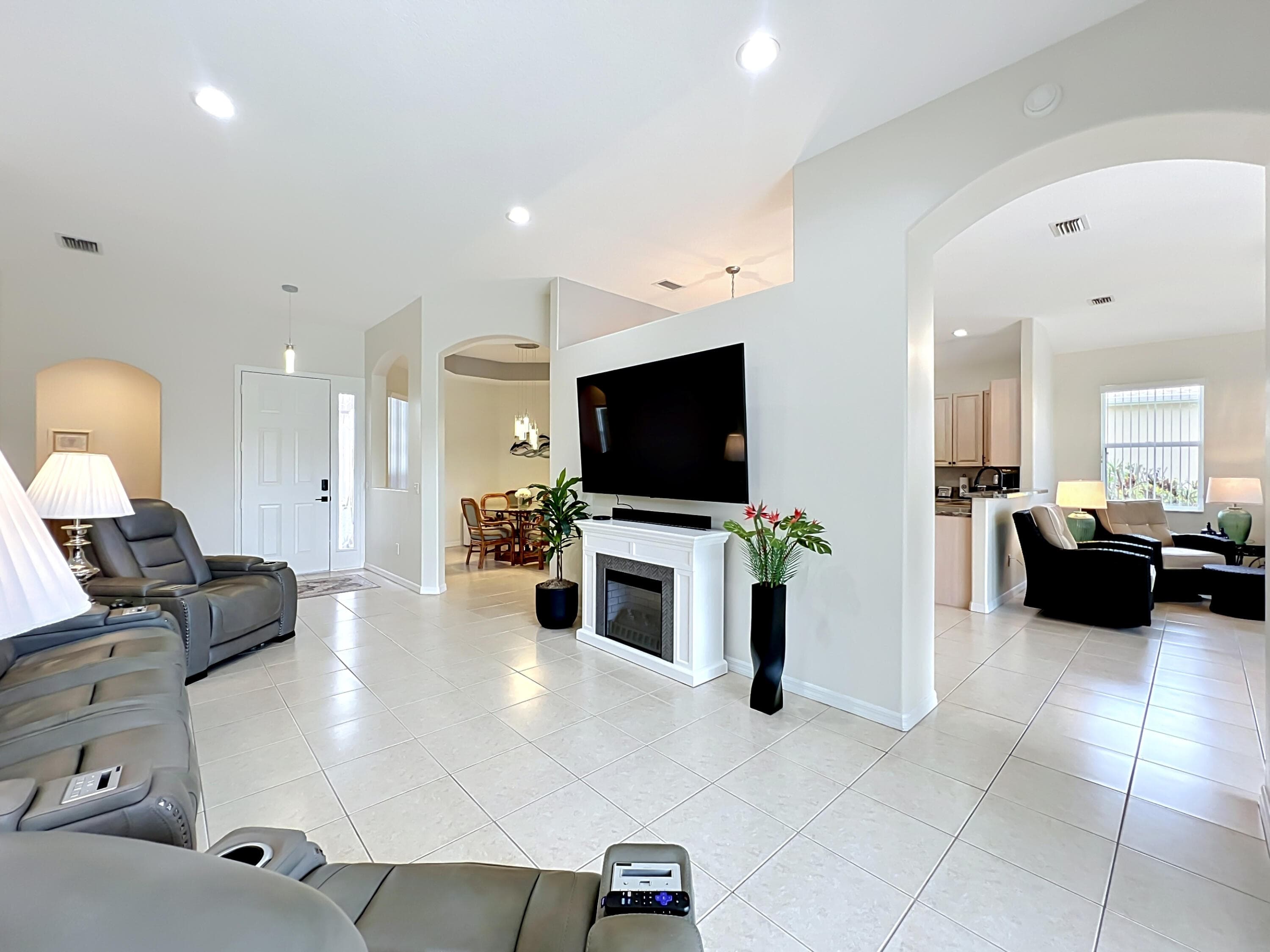 1343 Shoreline Circle, Sebastian, FL 32958 — photo 10 of 38