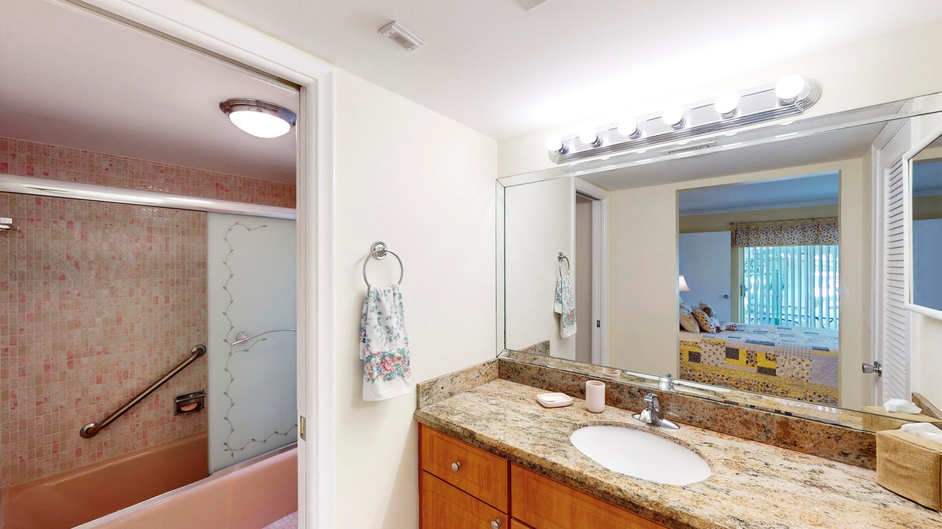 5540 Tamberlane Circle 121, Palm Beach Gardens, FL 33418 — photo 8 of 16