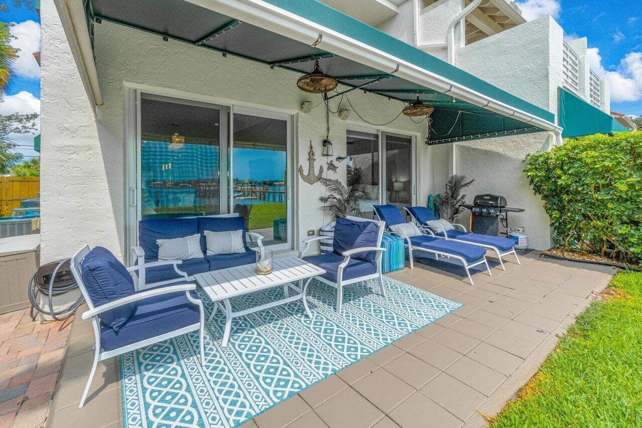 324 N Lake Drive, Lantana, FL 33462 — photo 29 of 45
