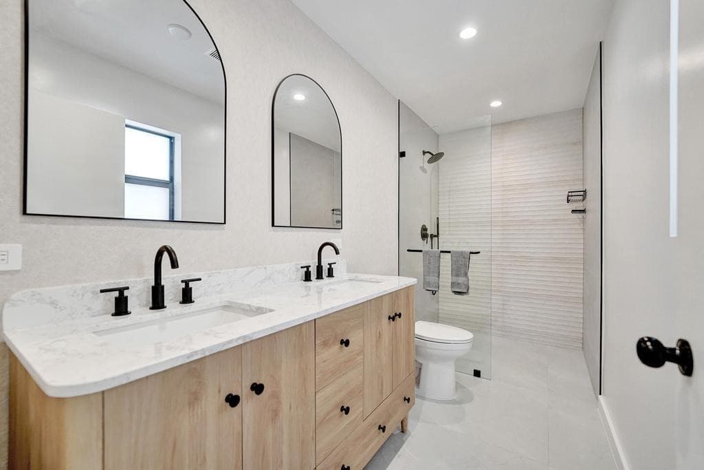 1545 Harrison Street, Hollywood, FL 33020 — photo 4 of 25
