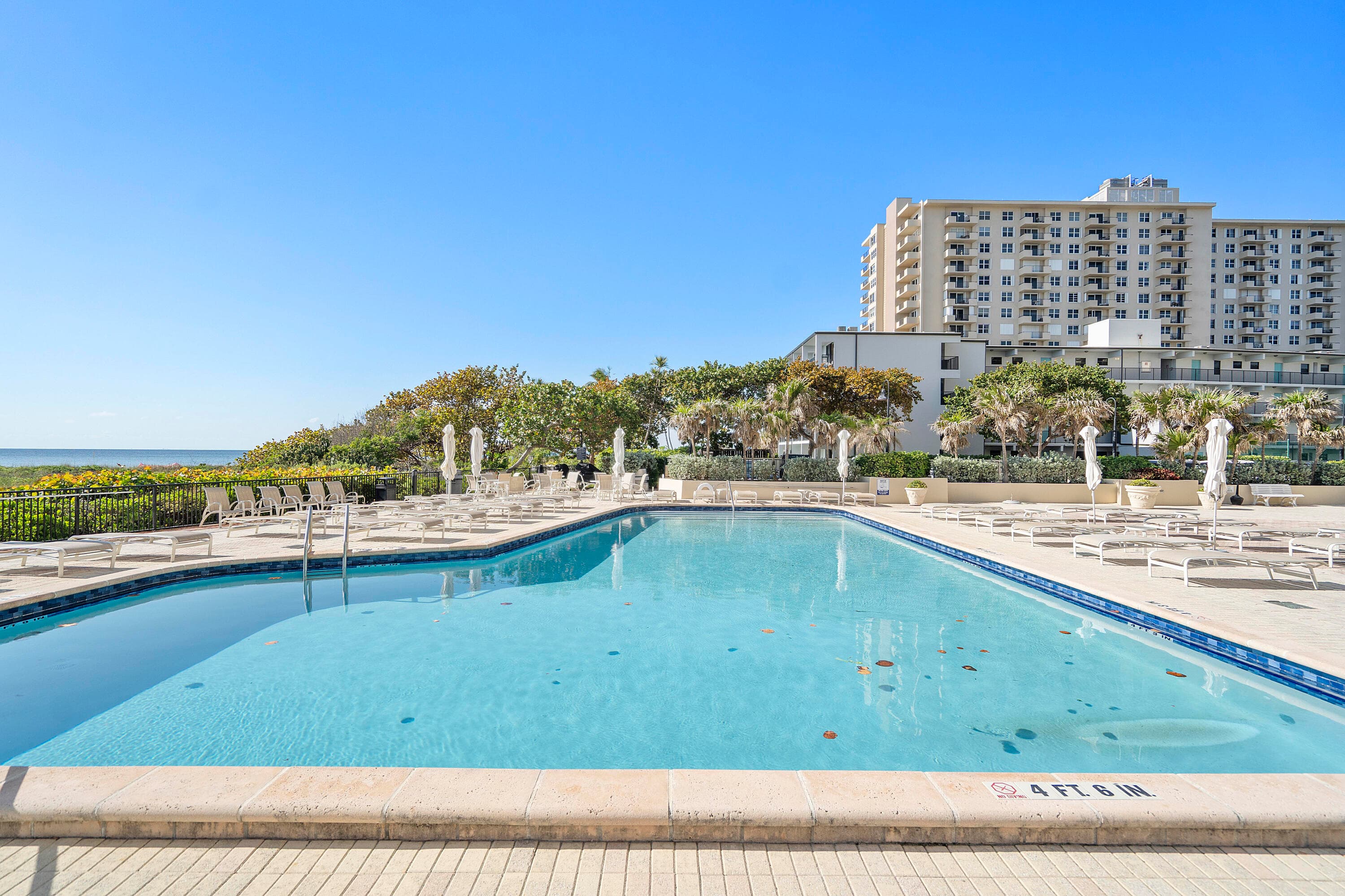 1900 S Ocean Boulevard 1e, Lauderdale-By-The-Sea, FL 33062 — photo 19 of 31