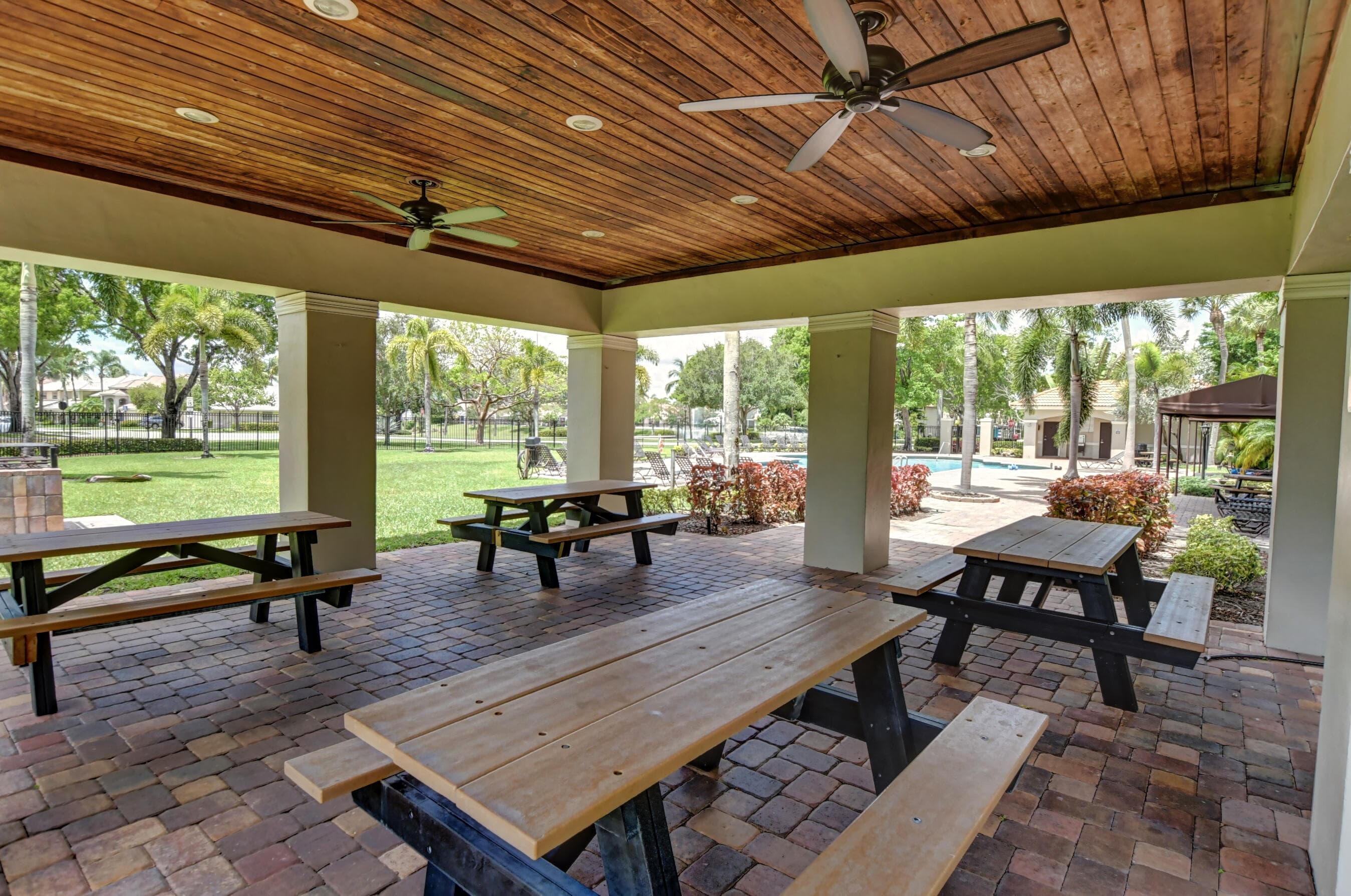 10253 N Serene Meadow Dr Drive N, Boca Raton, FL 33428 — photo 46 of 53