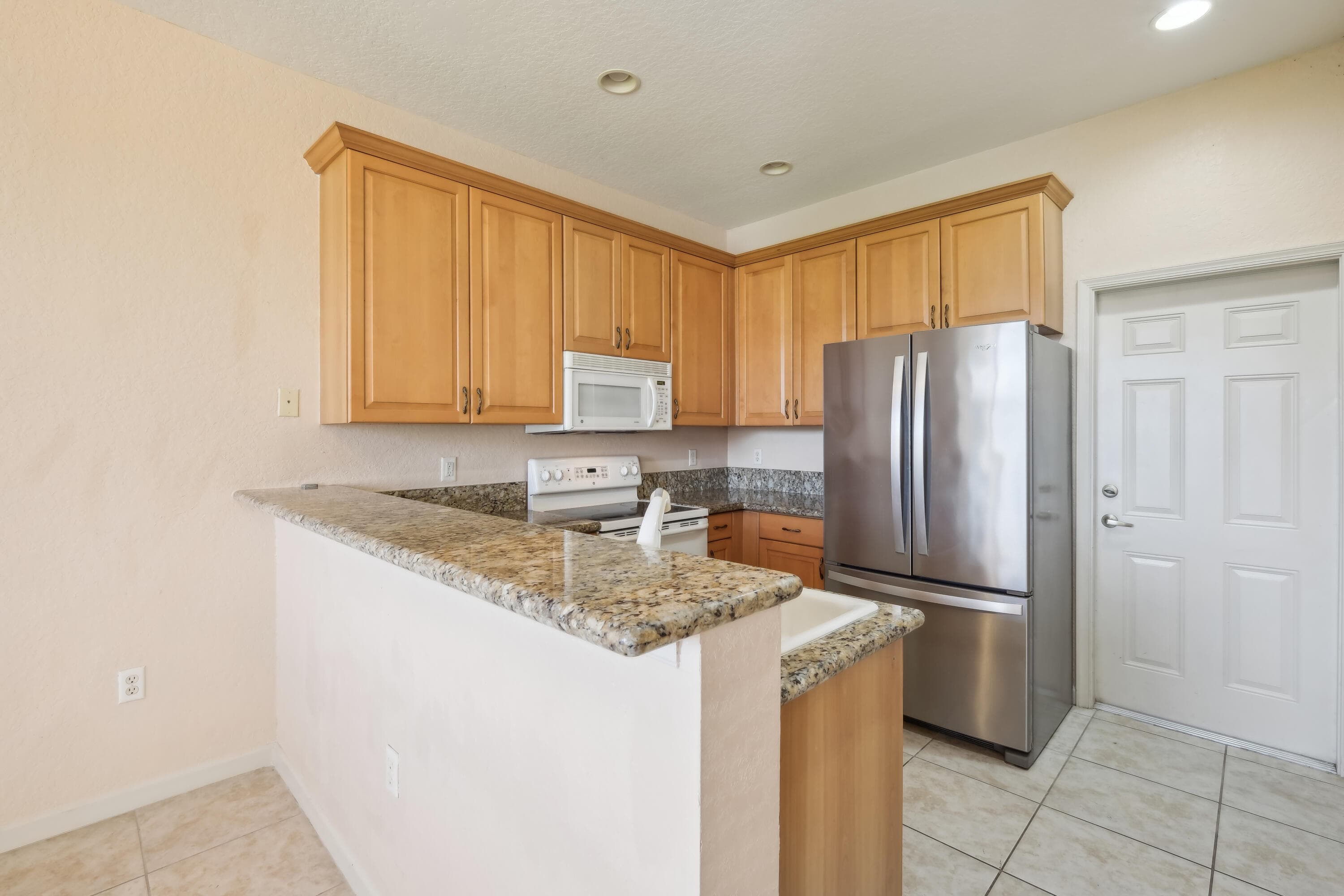 2584 SW Stockbridge Sq Square SW, Vero Beach, FL 32962 — photo 16 of 59