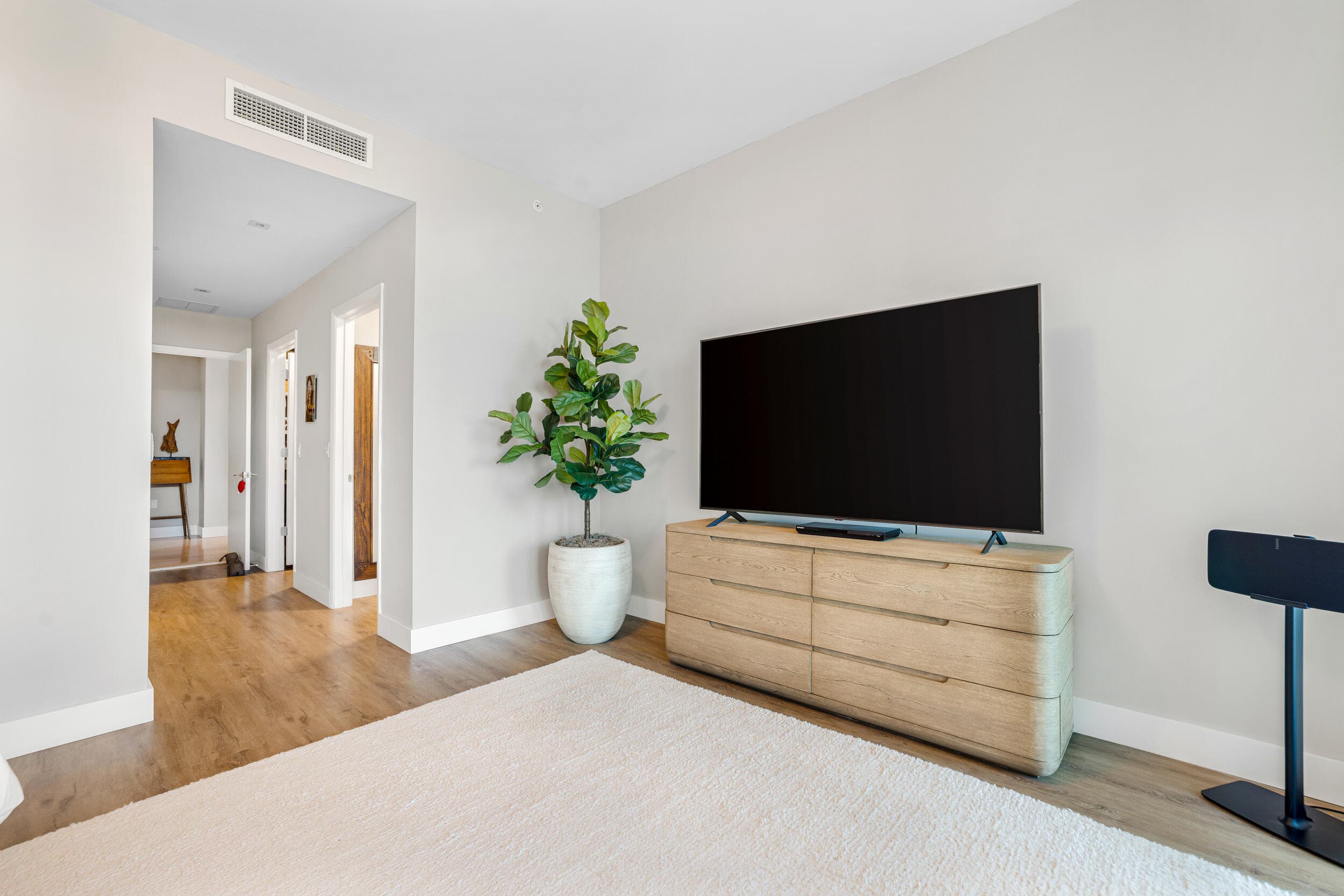 701 N Fort Lauderdale Beach Boulevard 406, Fort Lauderdale, FL 33304 — photo 15 of 50