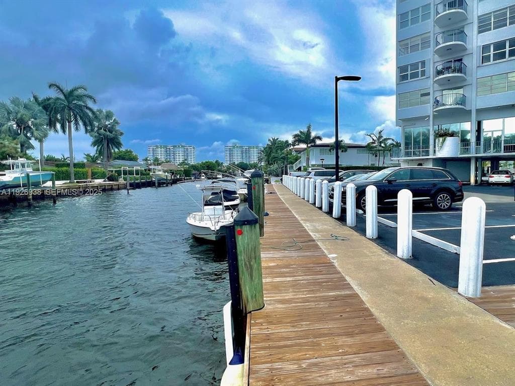 11930 N Bayshore Drive 1202, North Miami, FL 33181 — photo 5 of 26