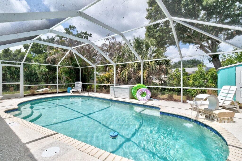 545 21st Avenue, Vero Beach, FL 32962 — photo 21 of 36