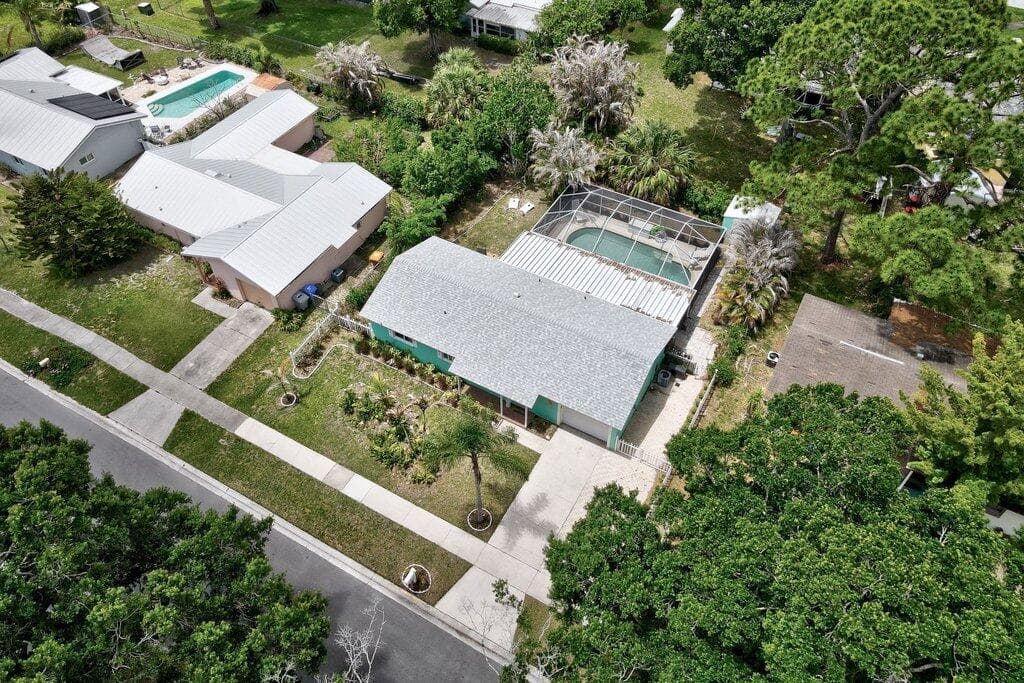 545 21st Avenue, Vero Beach, FL 32962 — photo 30 of 36