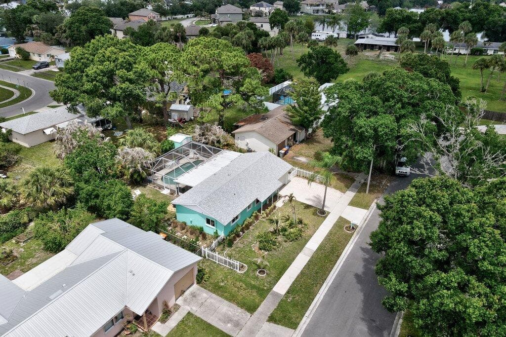 545 21st Avenue, Vero Beach, FL 32962 — photo 31 of 36