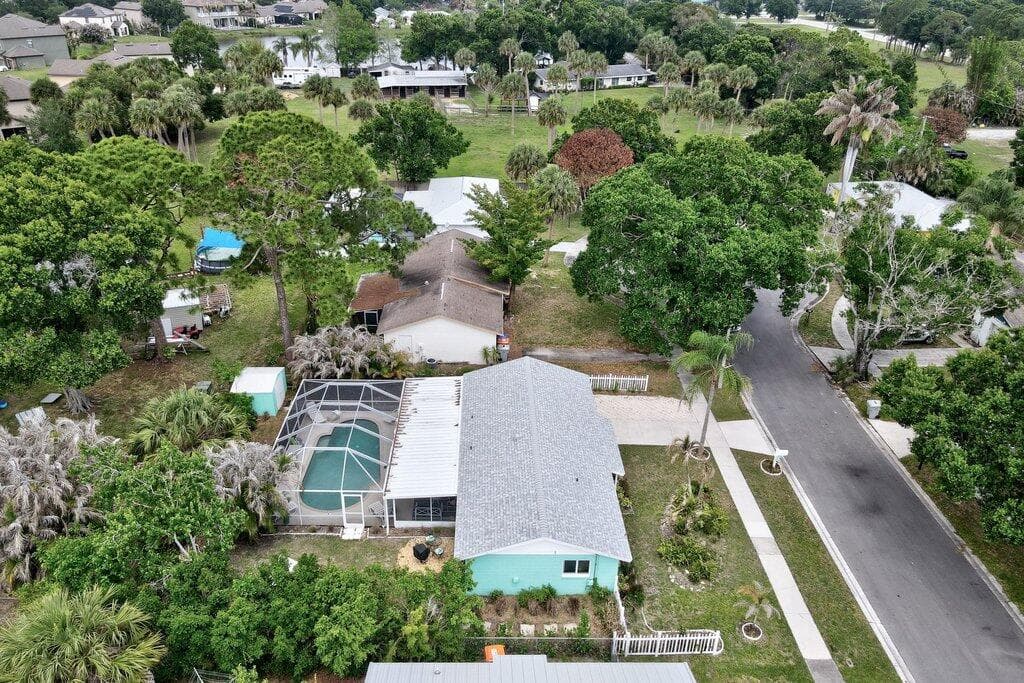 545 21st Avenue, Vero Beach, FL 32962 — photo 32 of 36