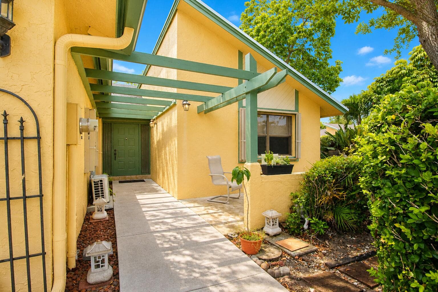 7951 Little Lane, Boca Raton, FL 33433 — photo 5 of 33