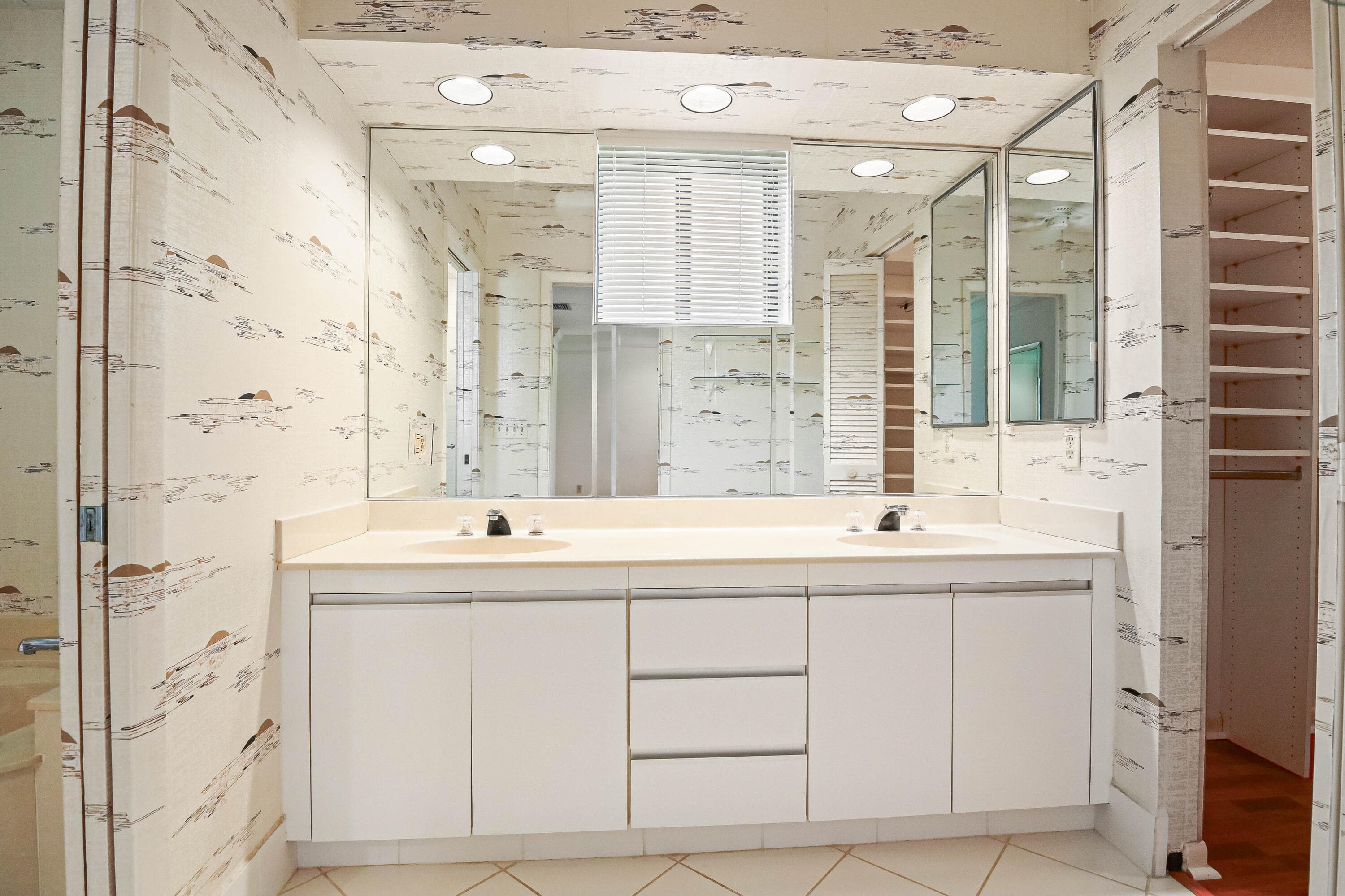 6888 Fountains Circle, Lake Worth, FL 33467 — photo 16 of 46