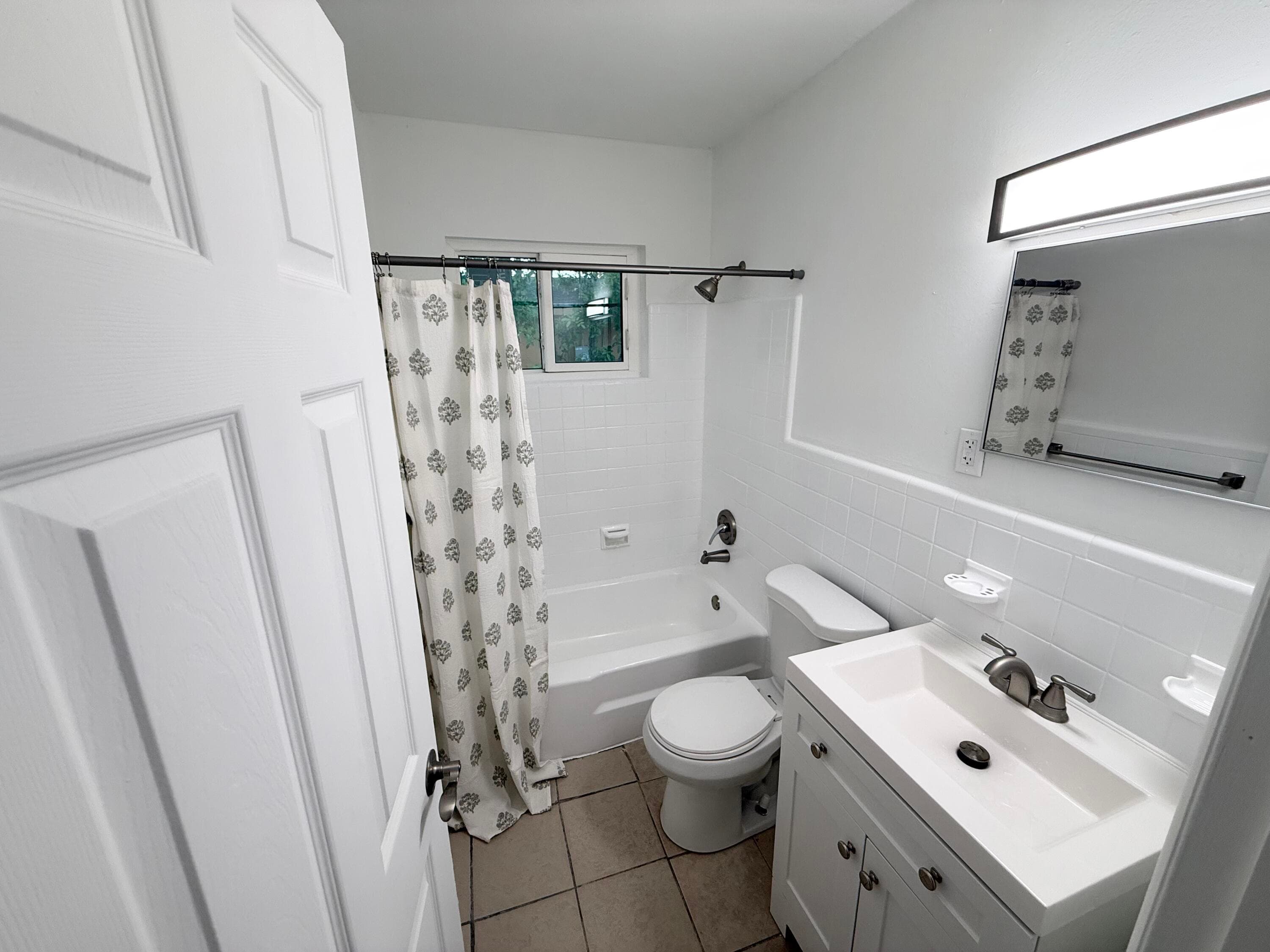 912 SE Tarpon Avenue, Stuart, FL 34994 — photo 15 of 31