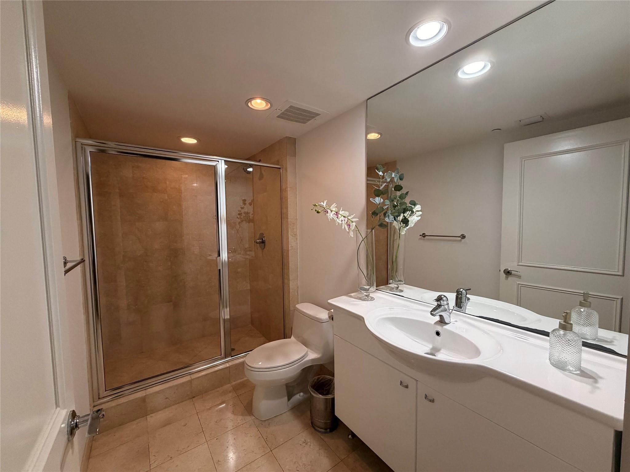 1850 S Ocean Drive 4202, Hallandale Beach, FL 33009 — photo 11 of 27