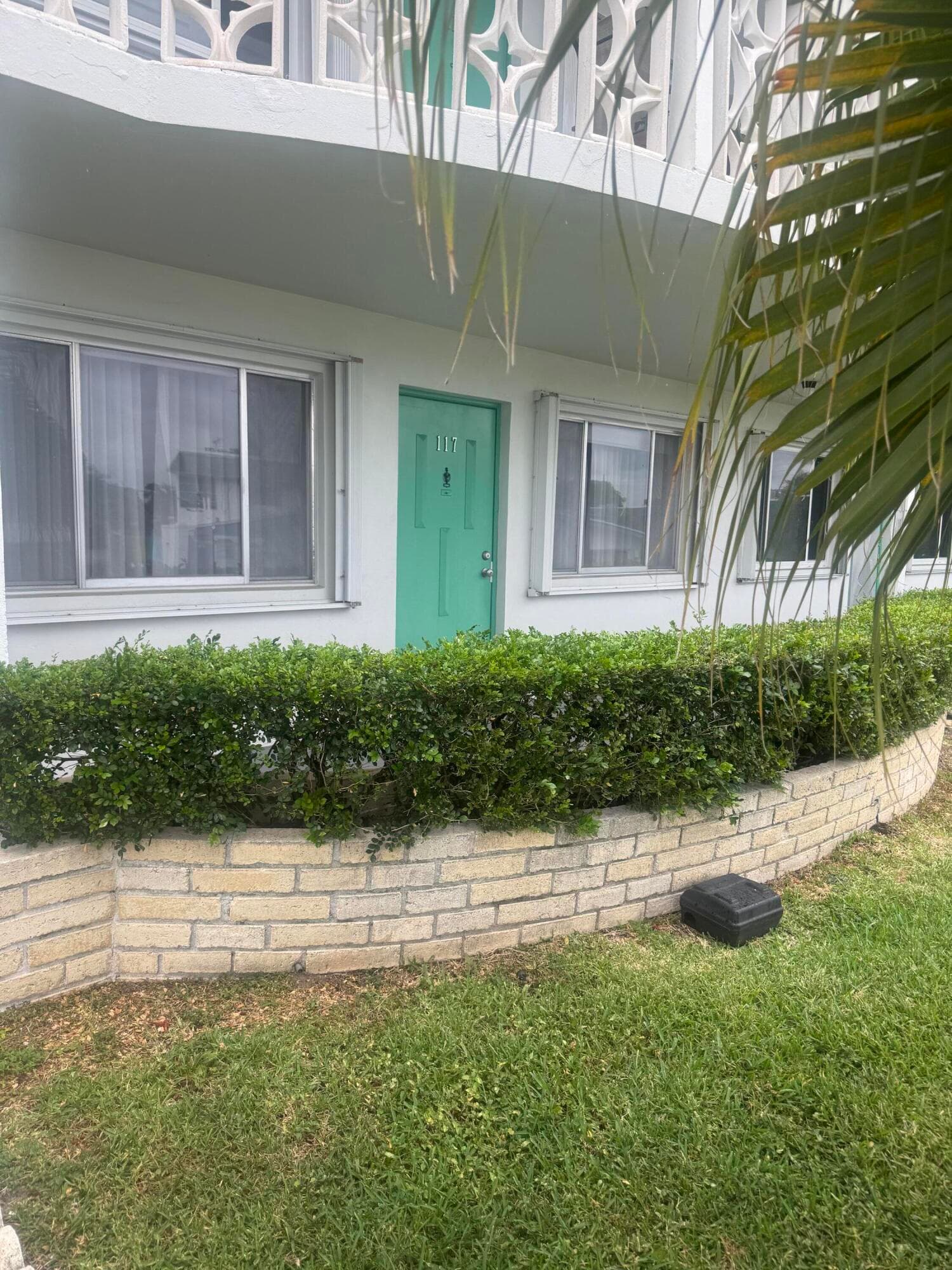 2381 Sunset Avenue 117, Lake Worth Beach, FL 33461 — photo 1 of 14