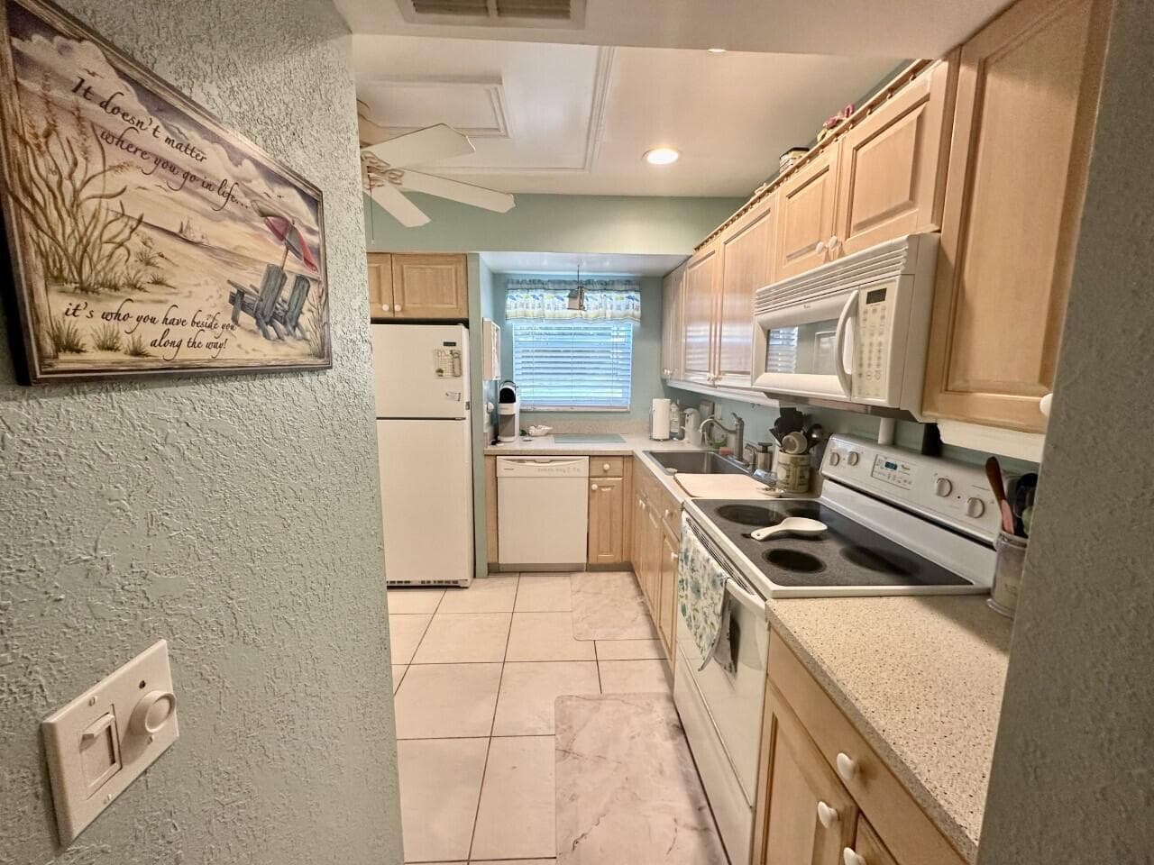 10 Colonial Club Drive 101, Boynton Beach, FL 33435 — photo 7 of 38