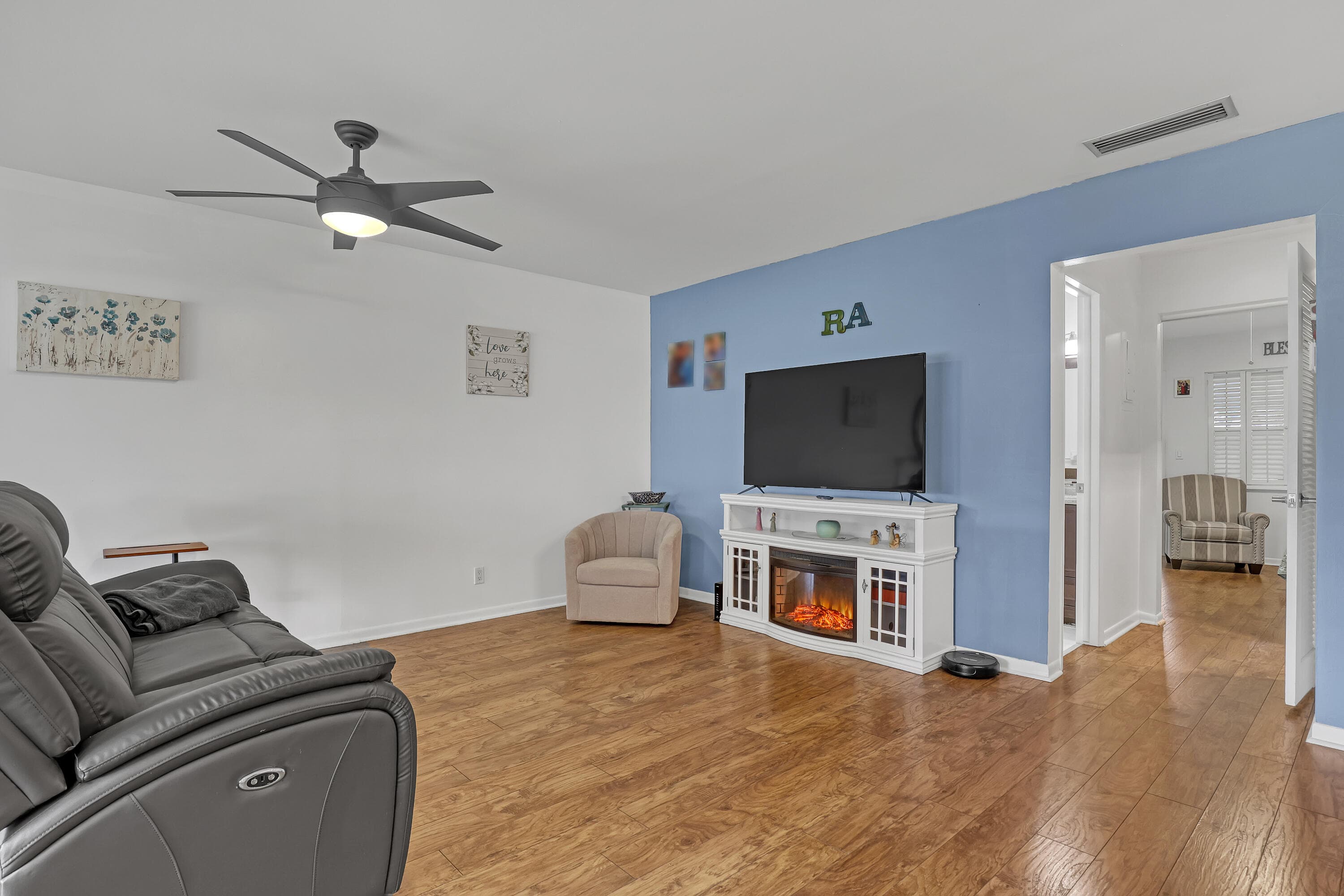 245 Main Boulevard B, Boynton Beach, FL 33435 — photo 6 of 41