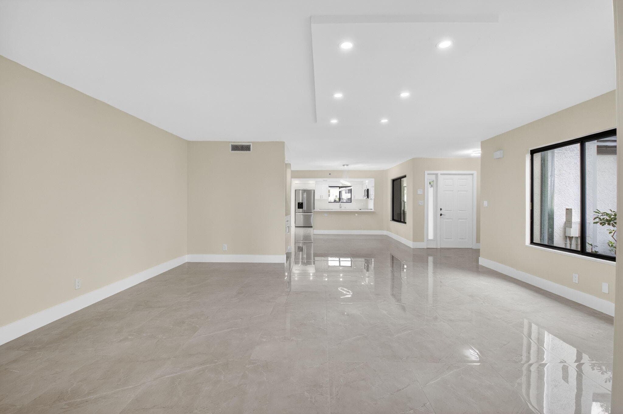 15350 Strathearn Drive 12501, Delray Beach, FL 33446 — photo 14 of 94